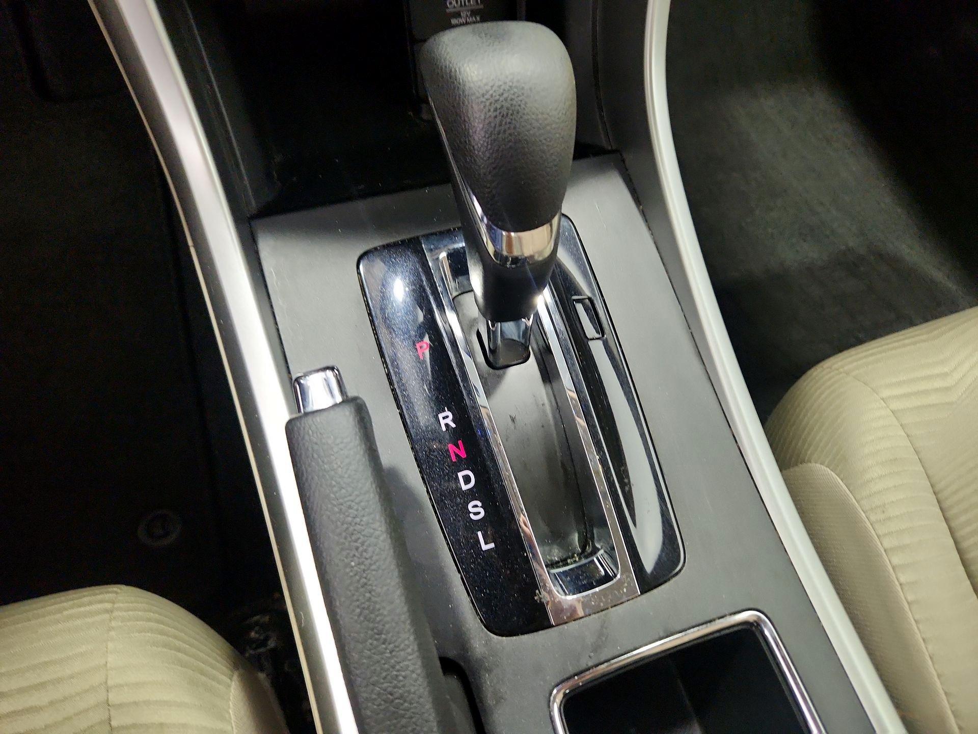 Thumbnail: 2014 Honda Accord - 17