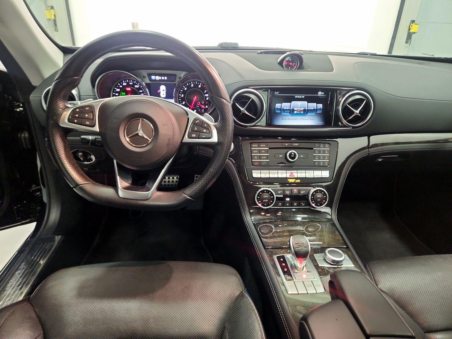 Thumbnail: 2017 Mercedes-Benz SL-Class - 9