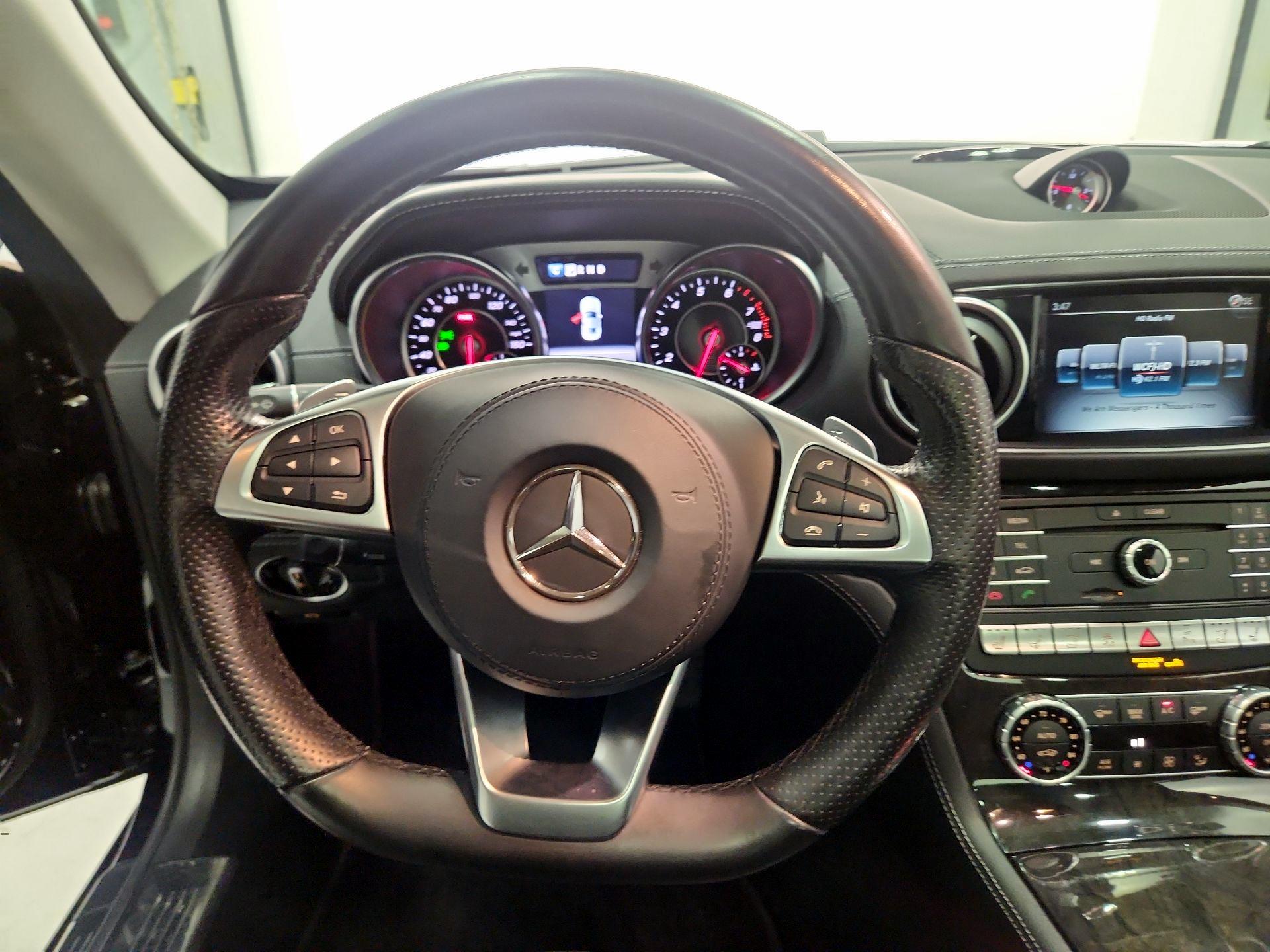 Thumbnail: 2017 Mercedes-Benz SL-Class - 10
