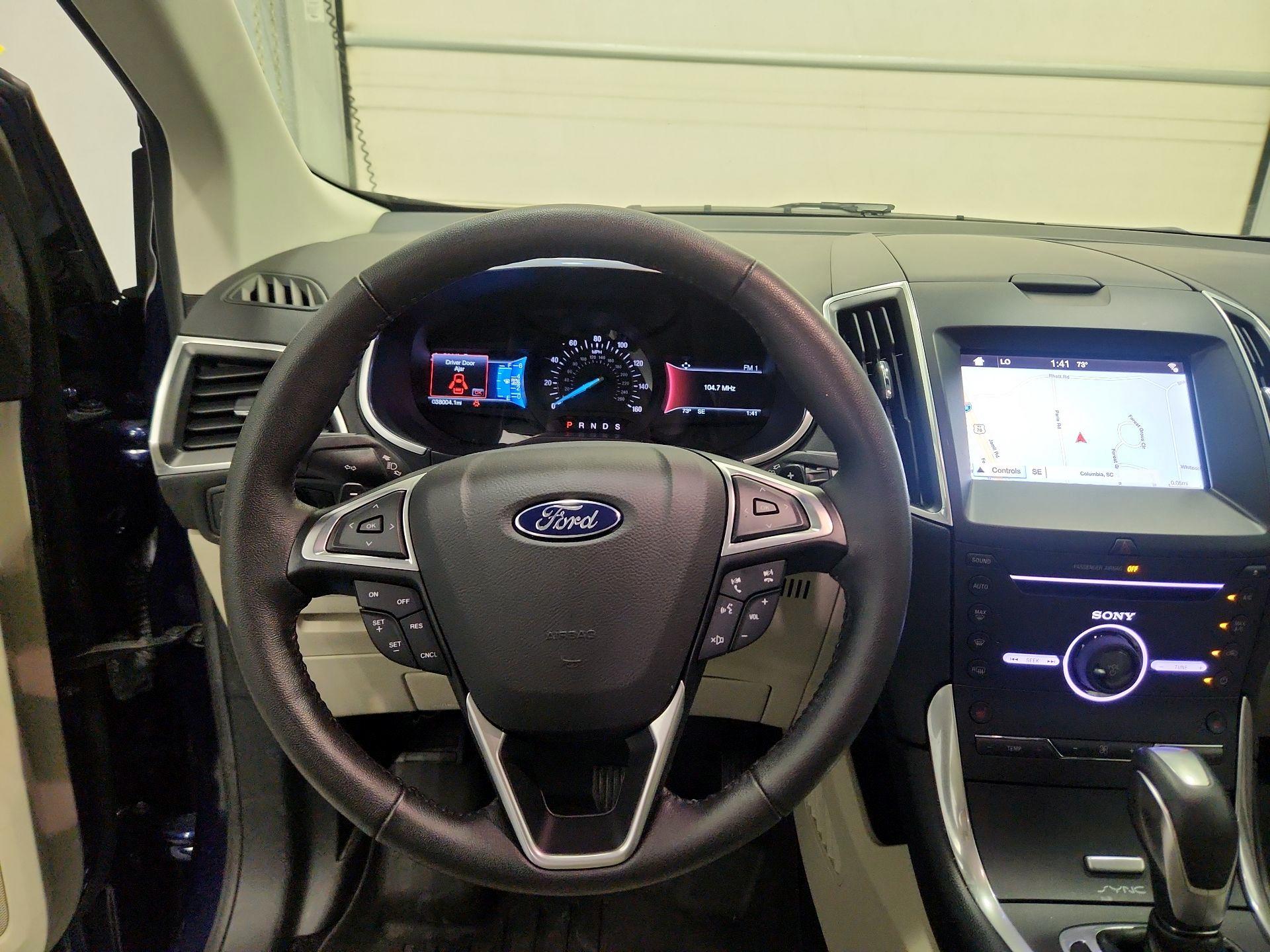 Thumbnail: 2016 Ford Edge - 10