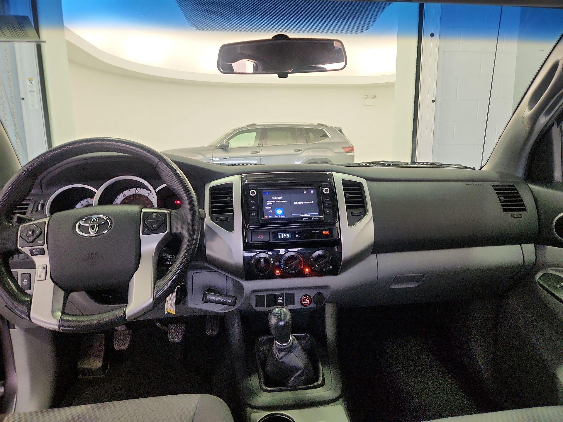 Thumbnail: 2014 Toyota Tacoma - 9