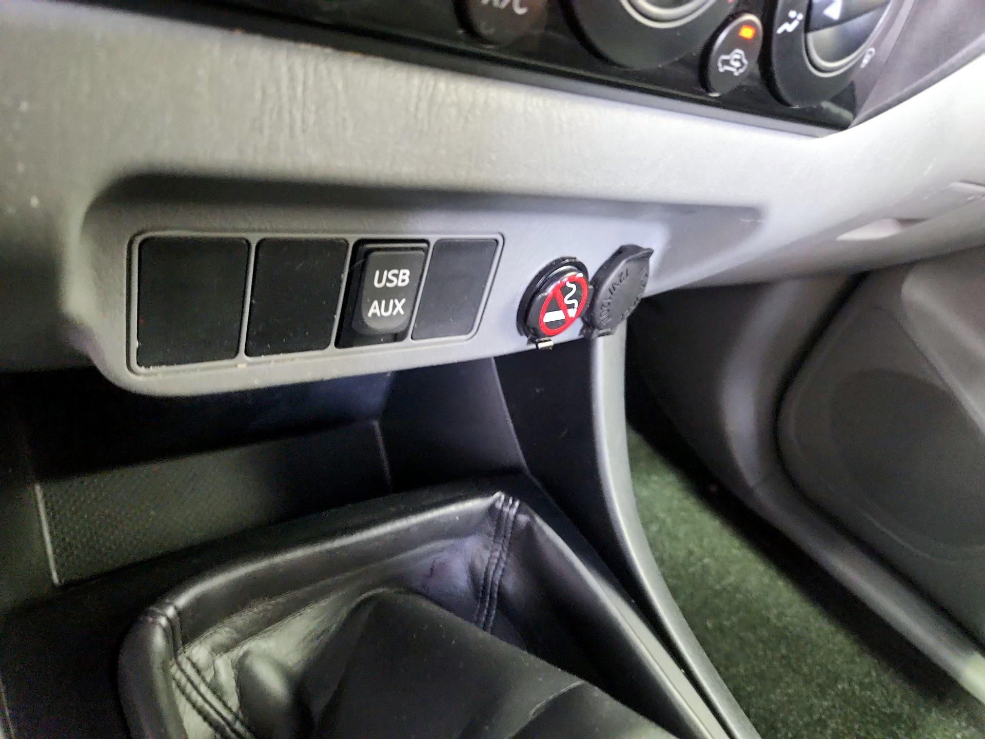Thumbnail: 2014 Toyota Tacoma - 18
