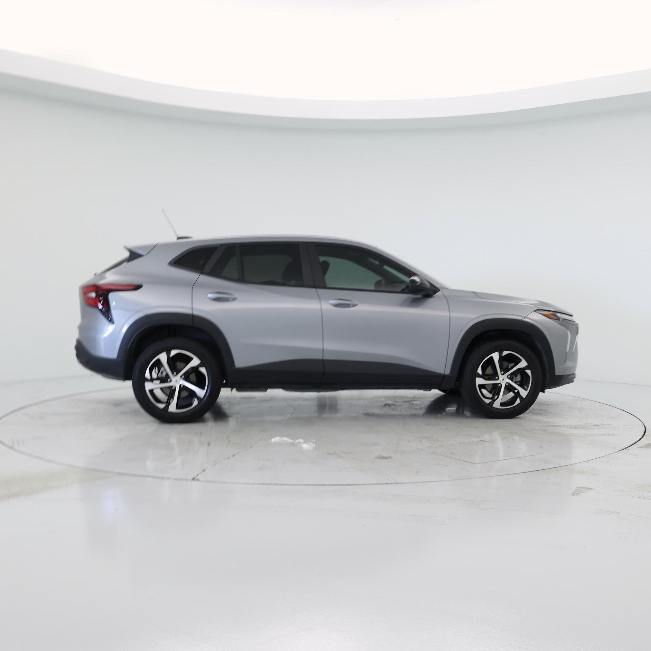 Thumbnail: 2024 Chevrolet Trax - 7