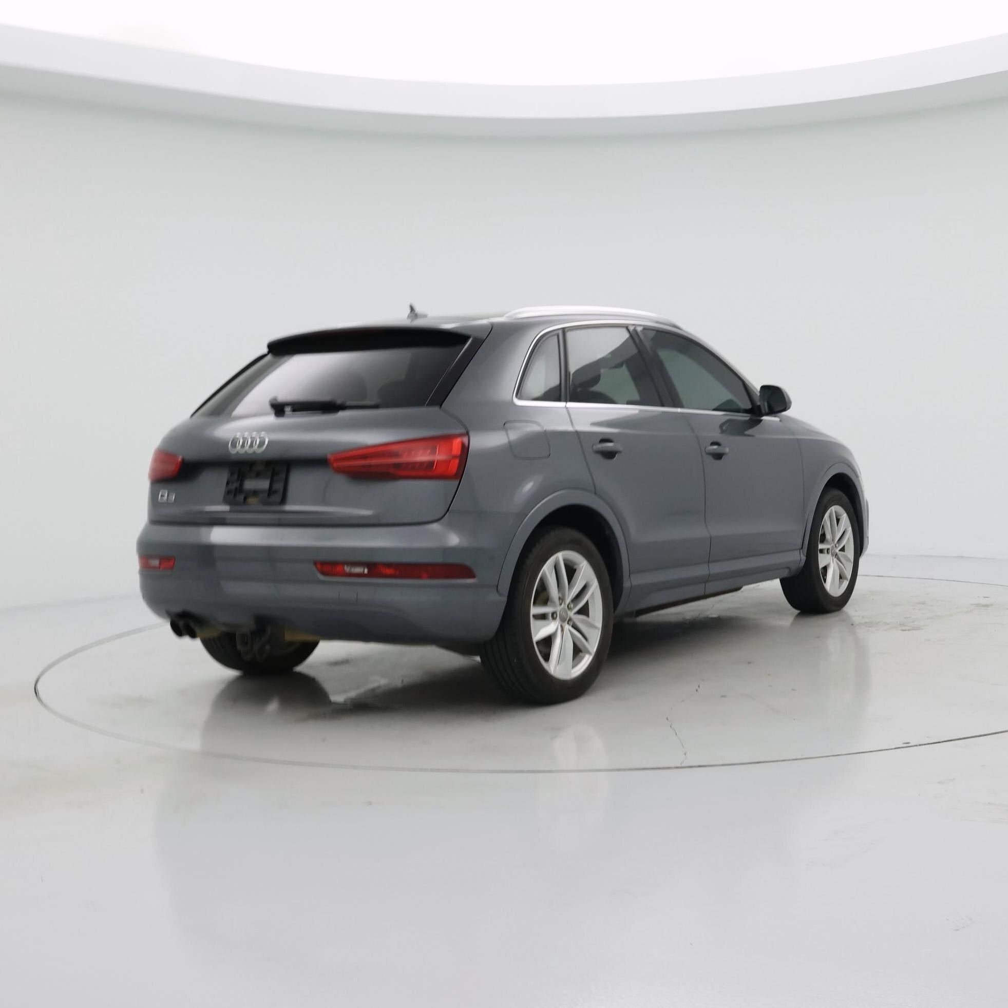 Thumbnail: 2017 Audi Q3 - 8