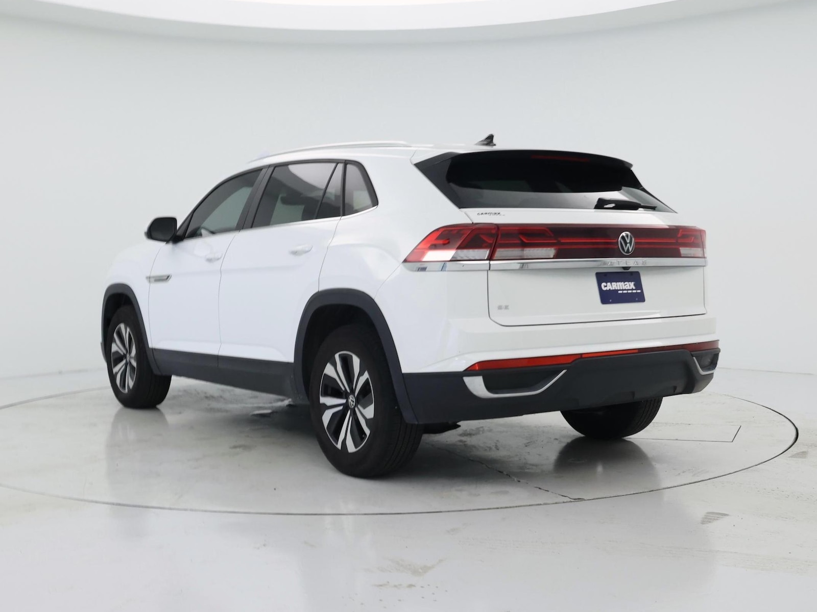 2025 Volkswagen Atlas Cross Sport SE - Photo 3