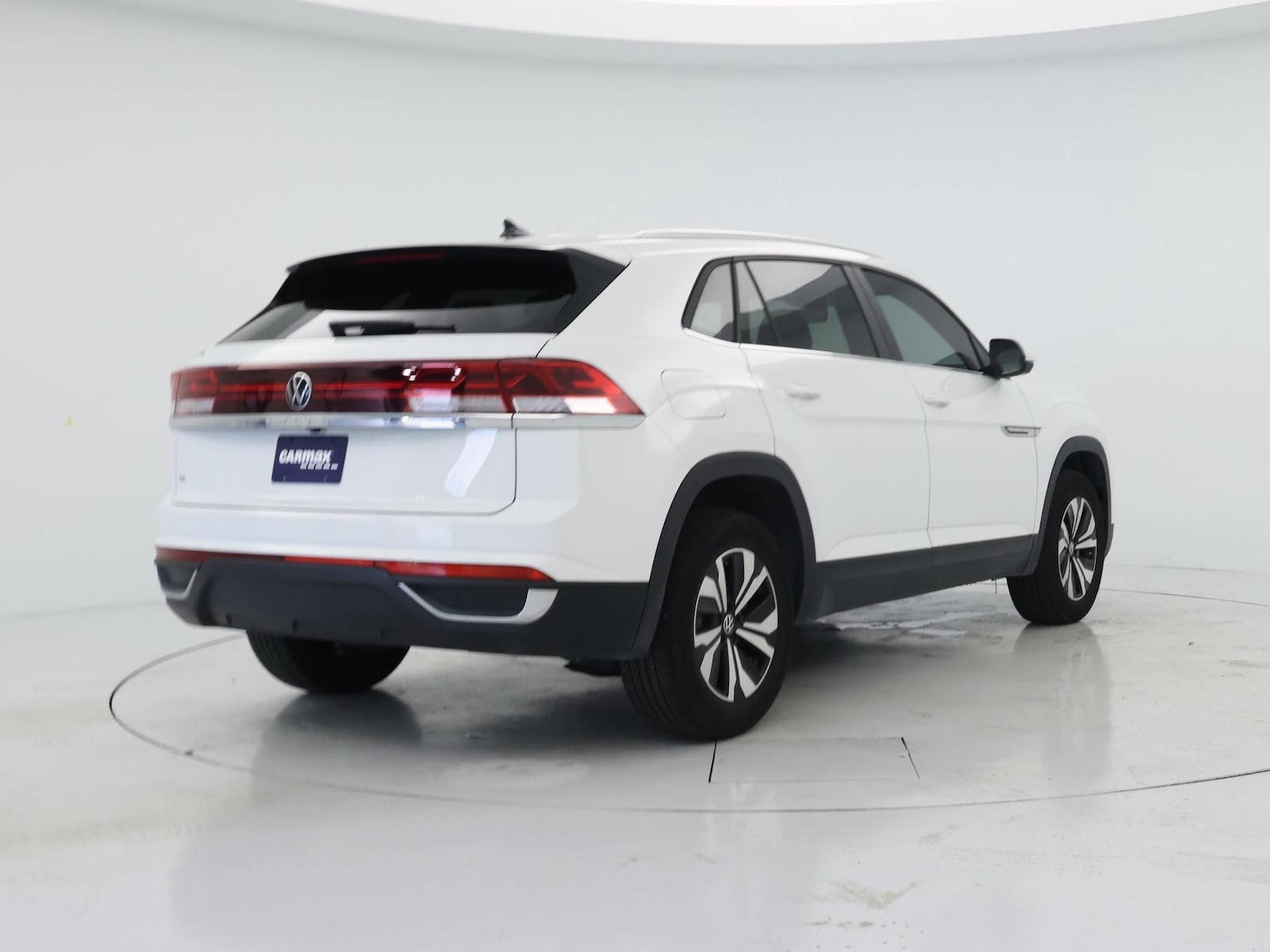 2025 Volkswagen Atlas Cross Sport SE - Photo 9