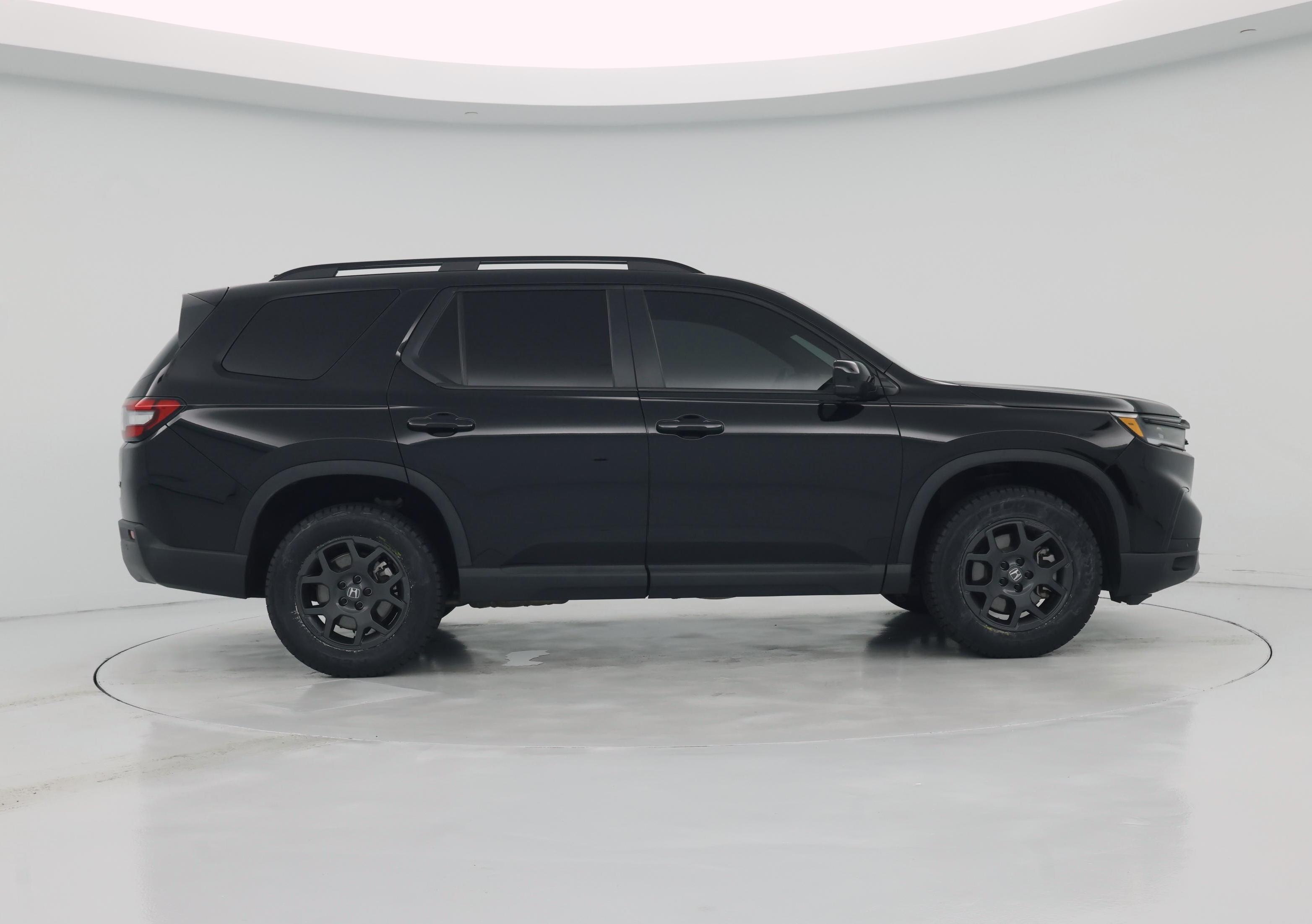 Thumbnail: 2025 Honda Pilot - 7
