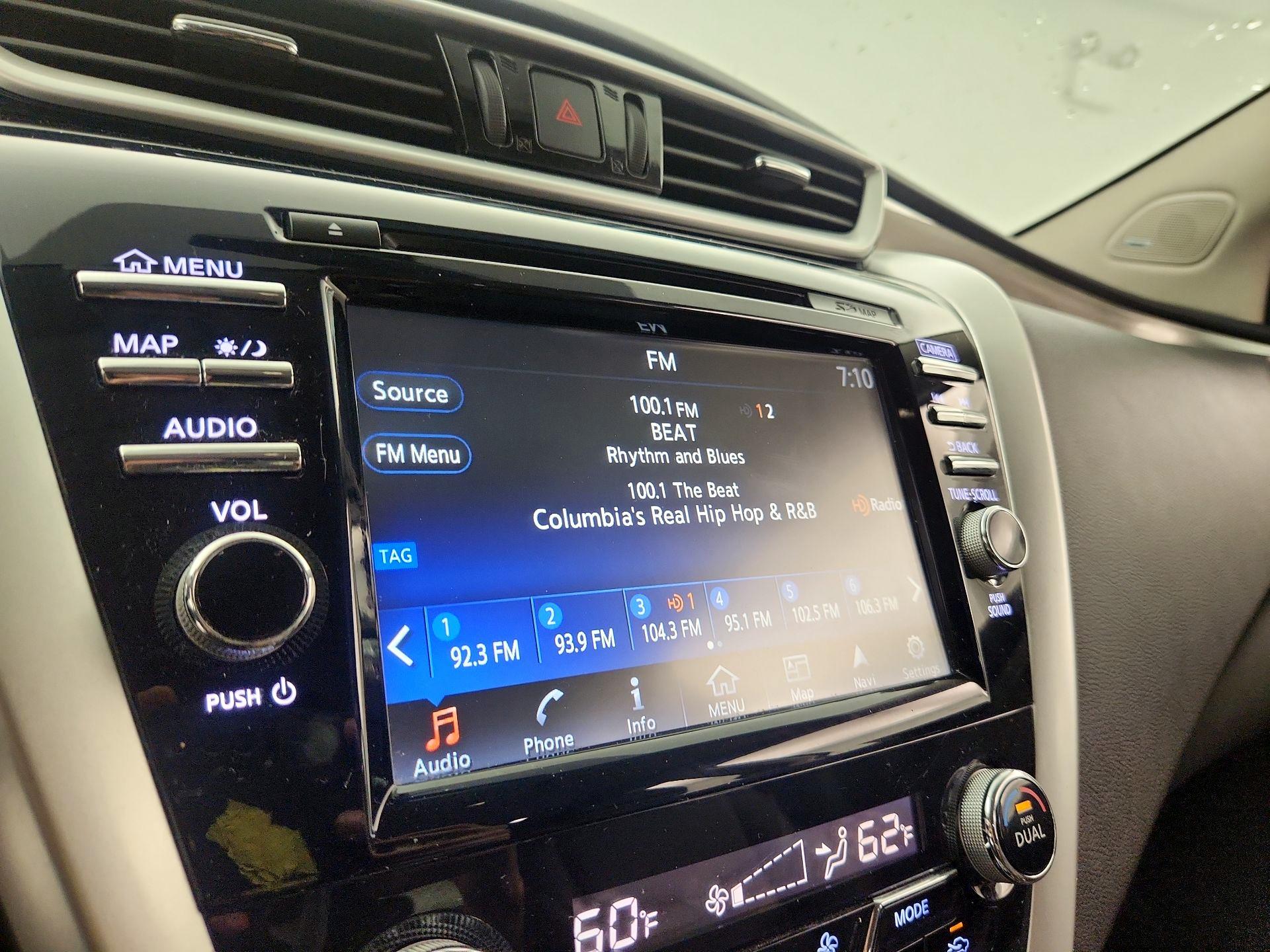Thumbnail: 2015 Nissan Murano - 16