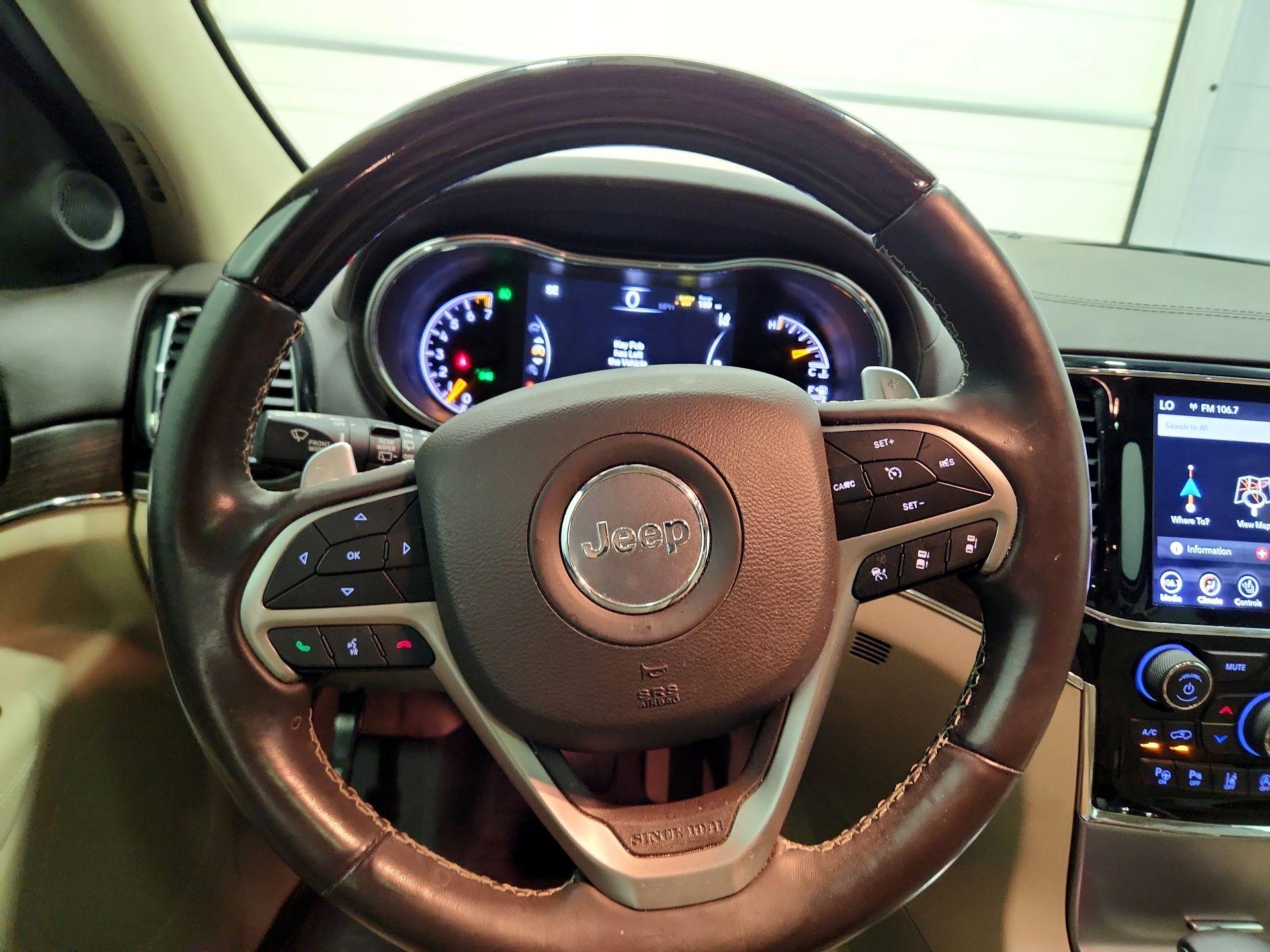 Thumbnail: 2020 Jeep Grand Cherokee - 10