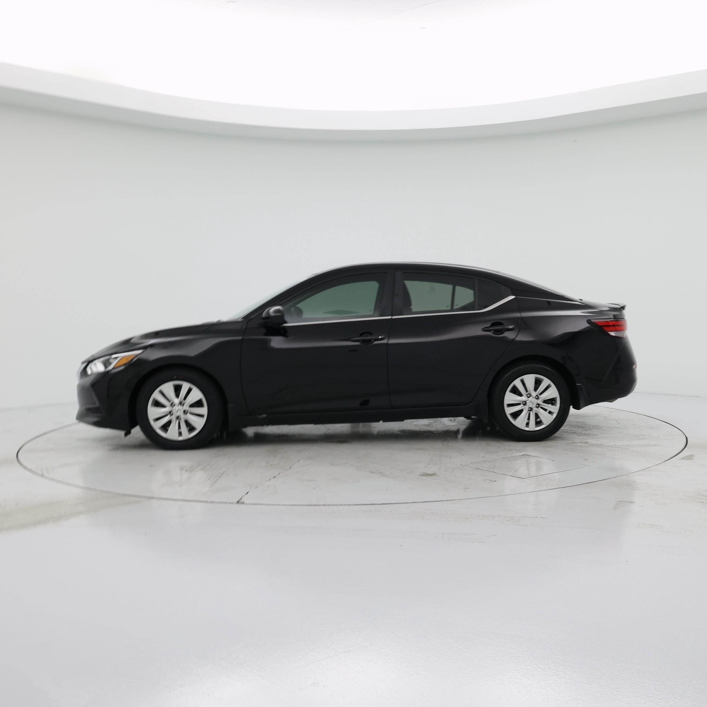 Thumbnail: 2022 Nissan Sentra - 3