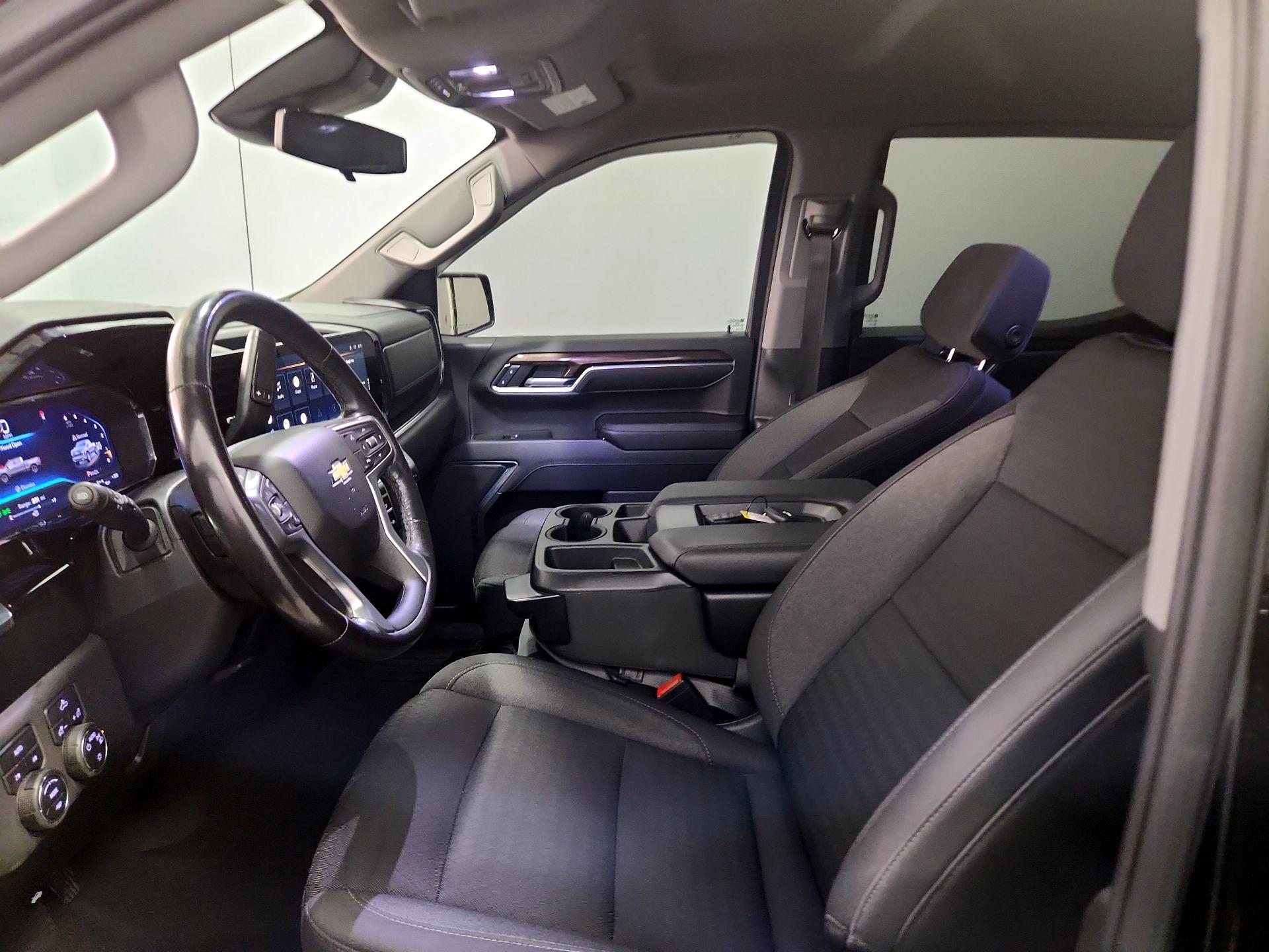 Thumbnail: 2022 Chevrolet Silverado 1500 - 11