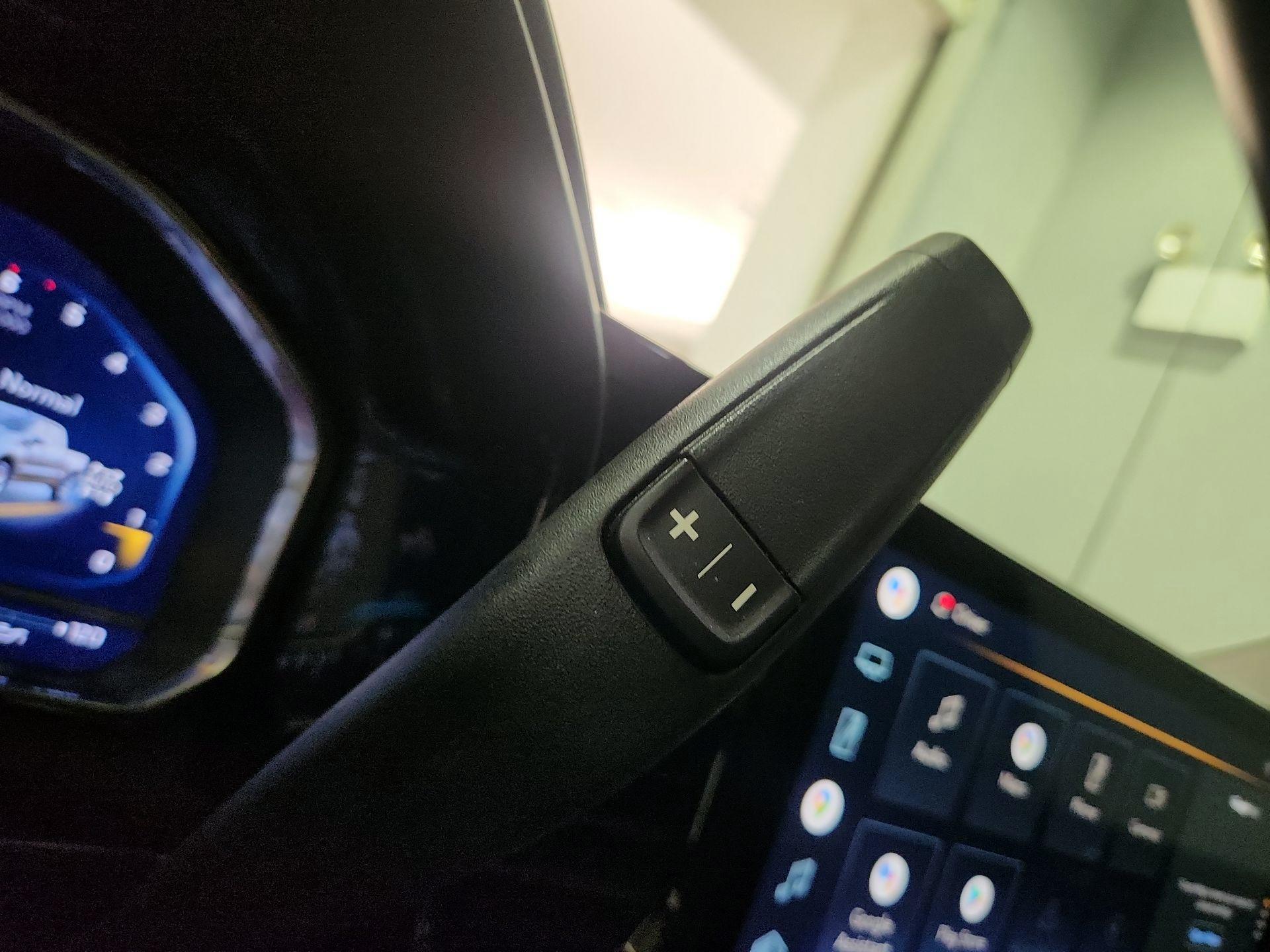 Thumbnail: 2022 Chevrolet Silverado 1500 - 17