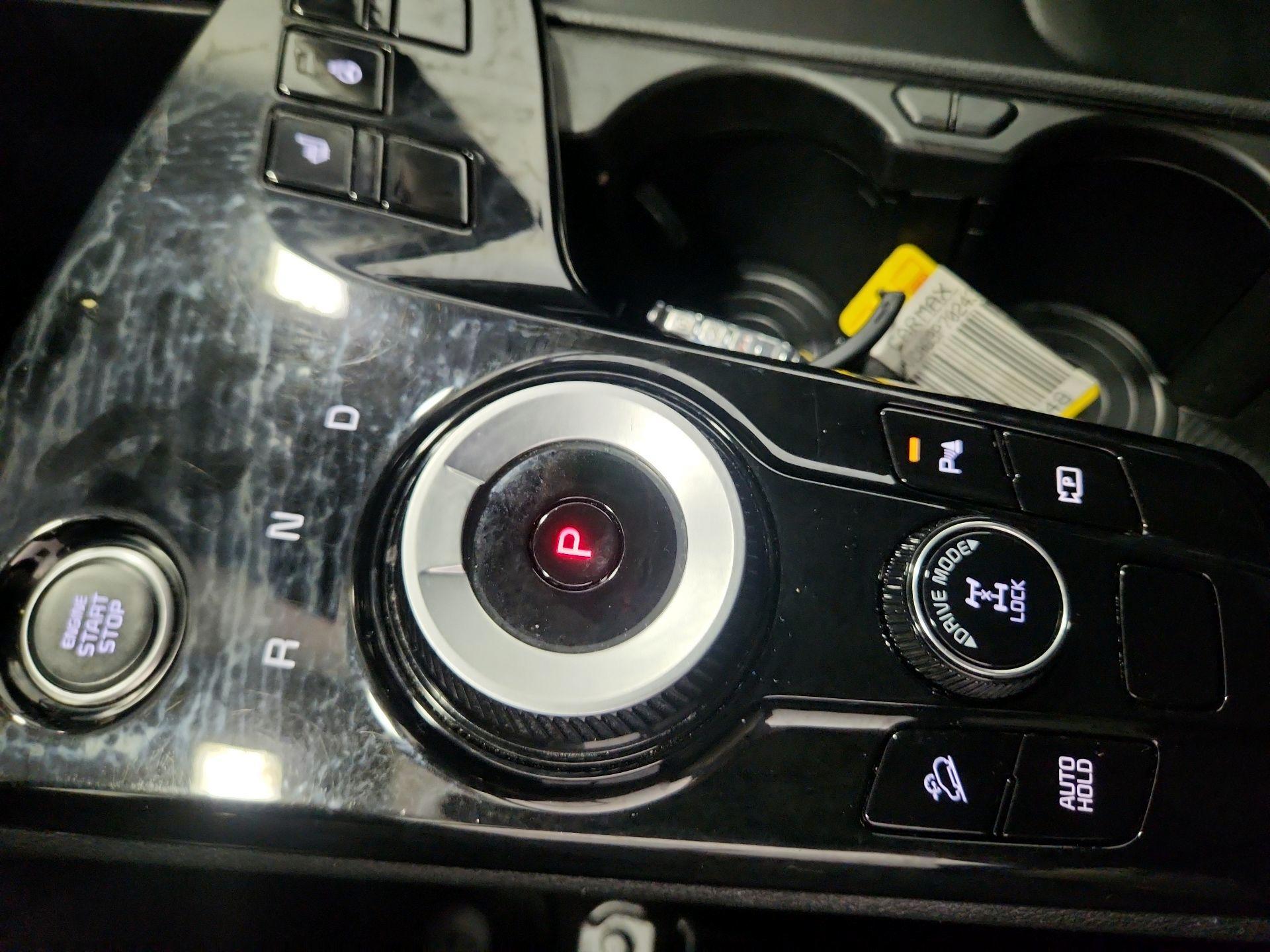 Thumbnail: 2023 Kia Sportage - 17