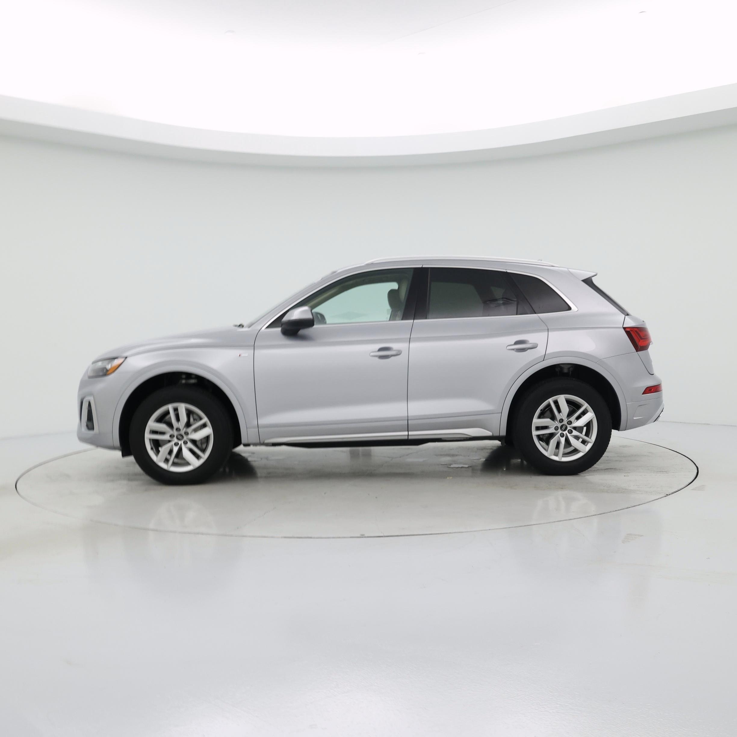 Thumbnail: 2024 Audi Q5 - 3