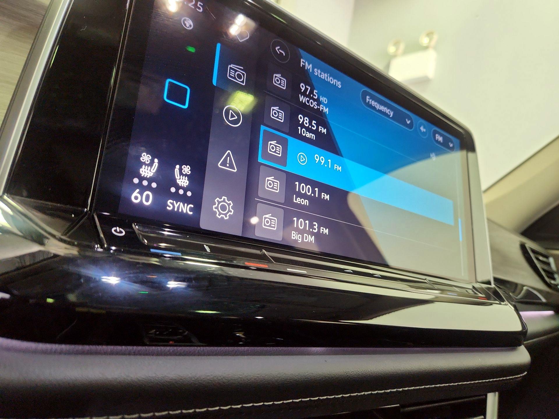 Thumbnail: 2024 Volkswagen Atlas - 16