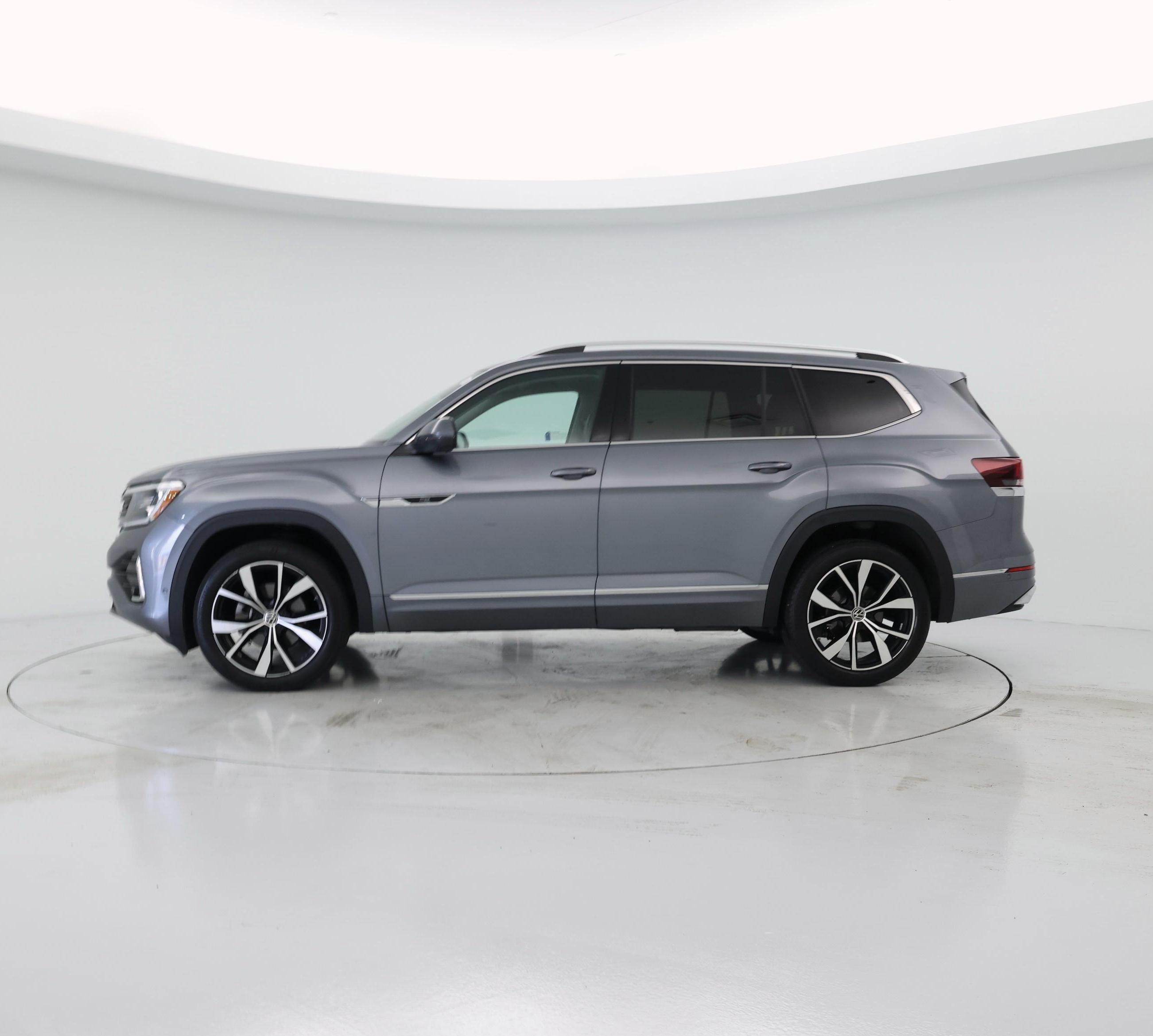 Thumbnail: 2024 Volkswagen Atlas - 3