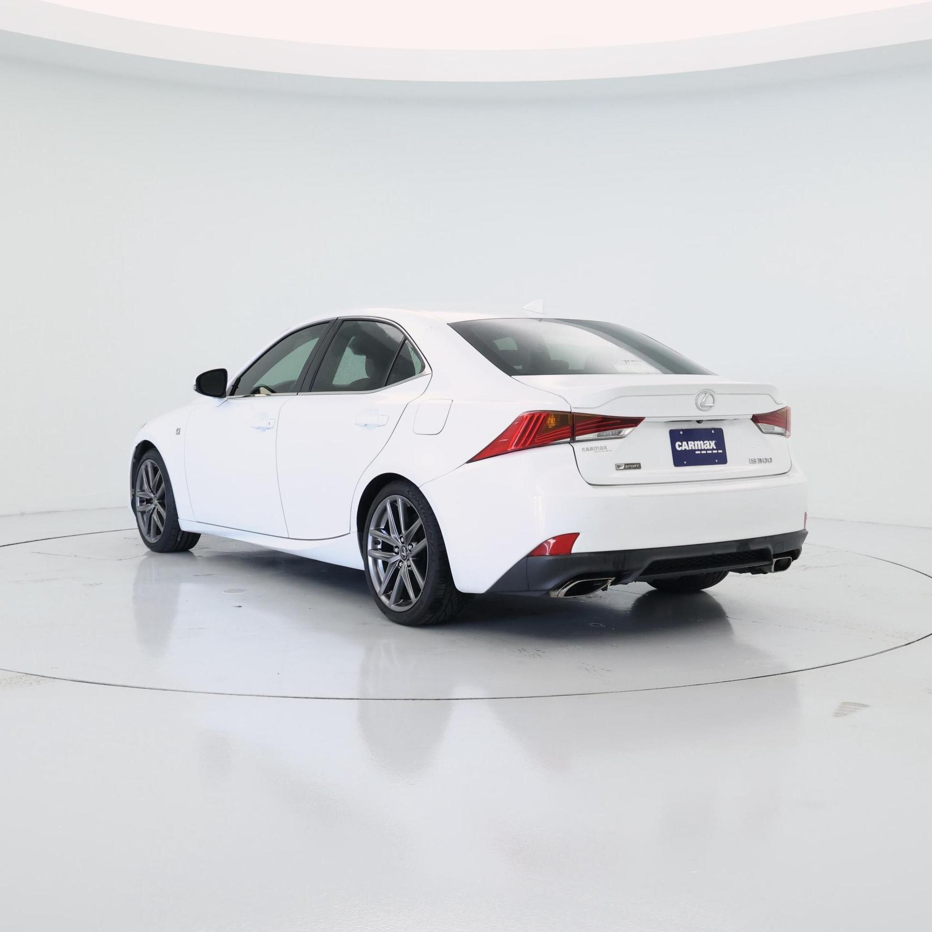 Thumbnail: 2018 Lexus IS - 2