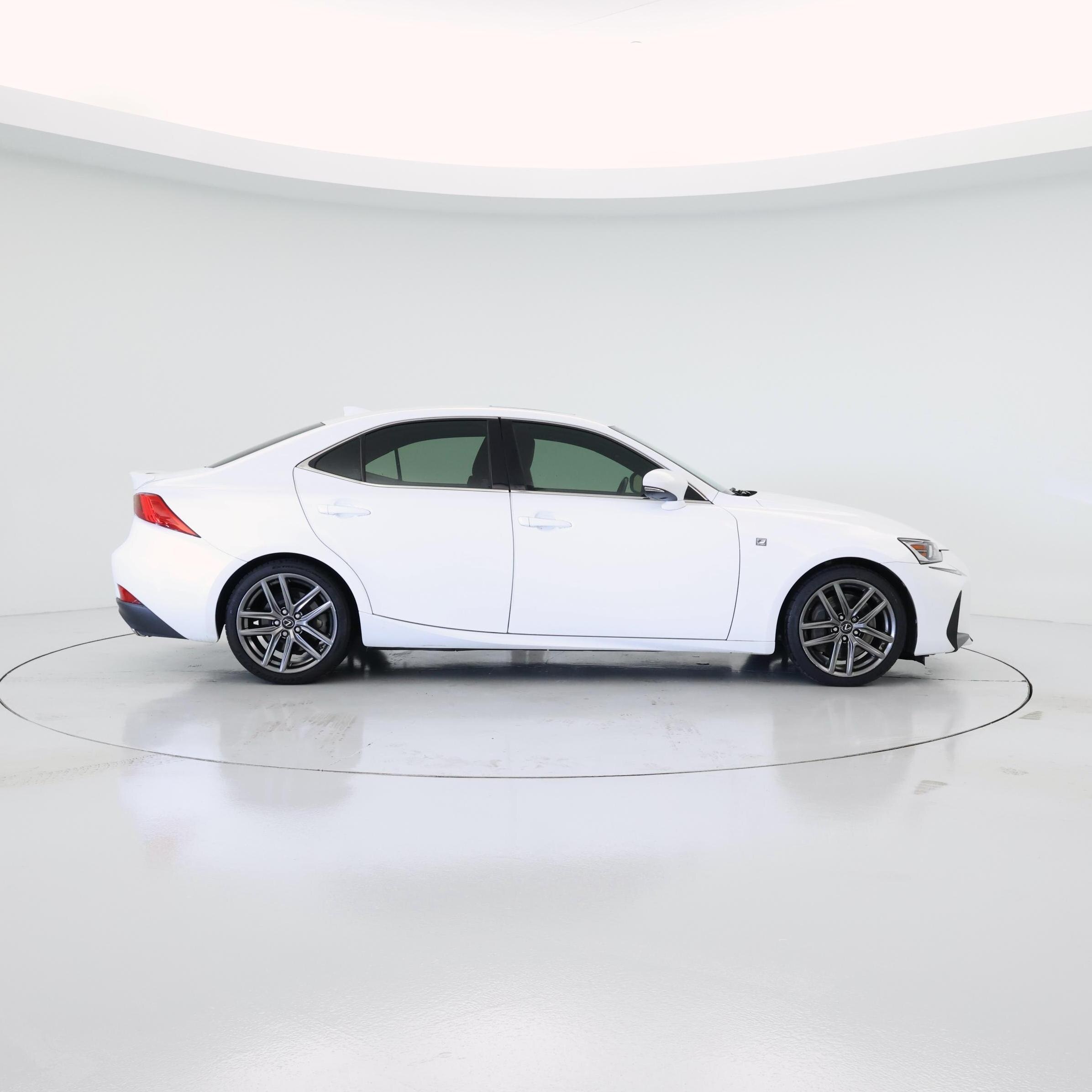 Thumbnail: 2018 Lexus IS - 7