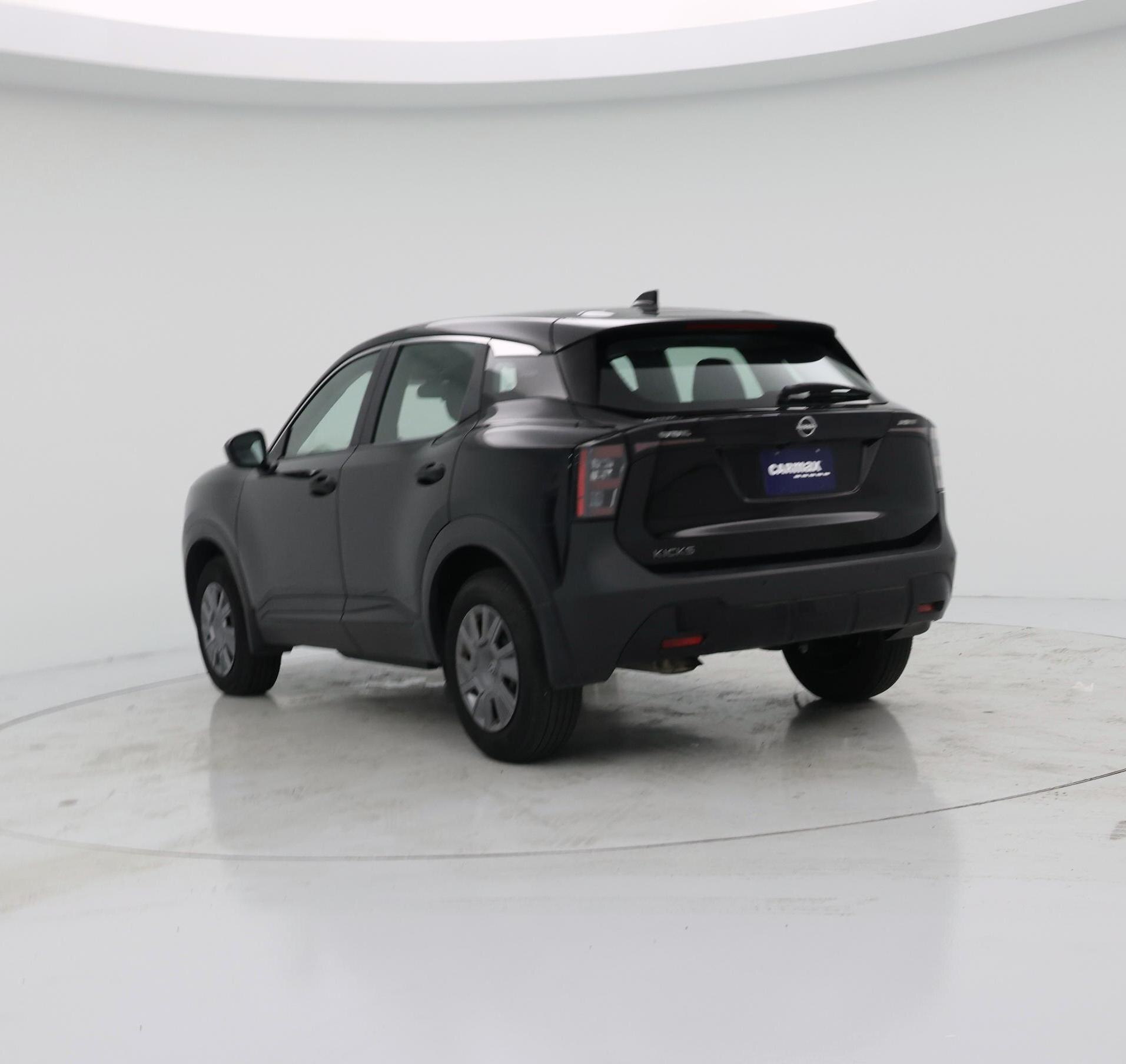 Thumbnail: 2025 Nissan Kicks - 2