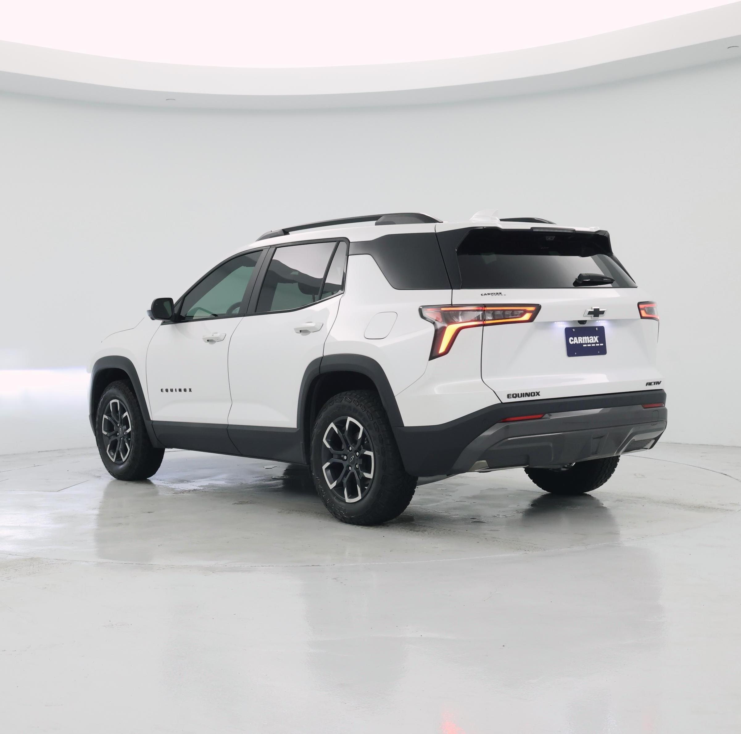 Thumbnail: 2025 Chevrolet Equinox - 2
