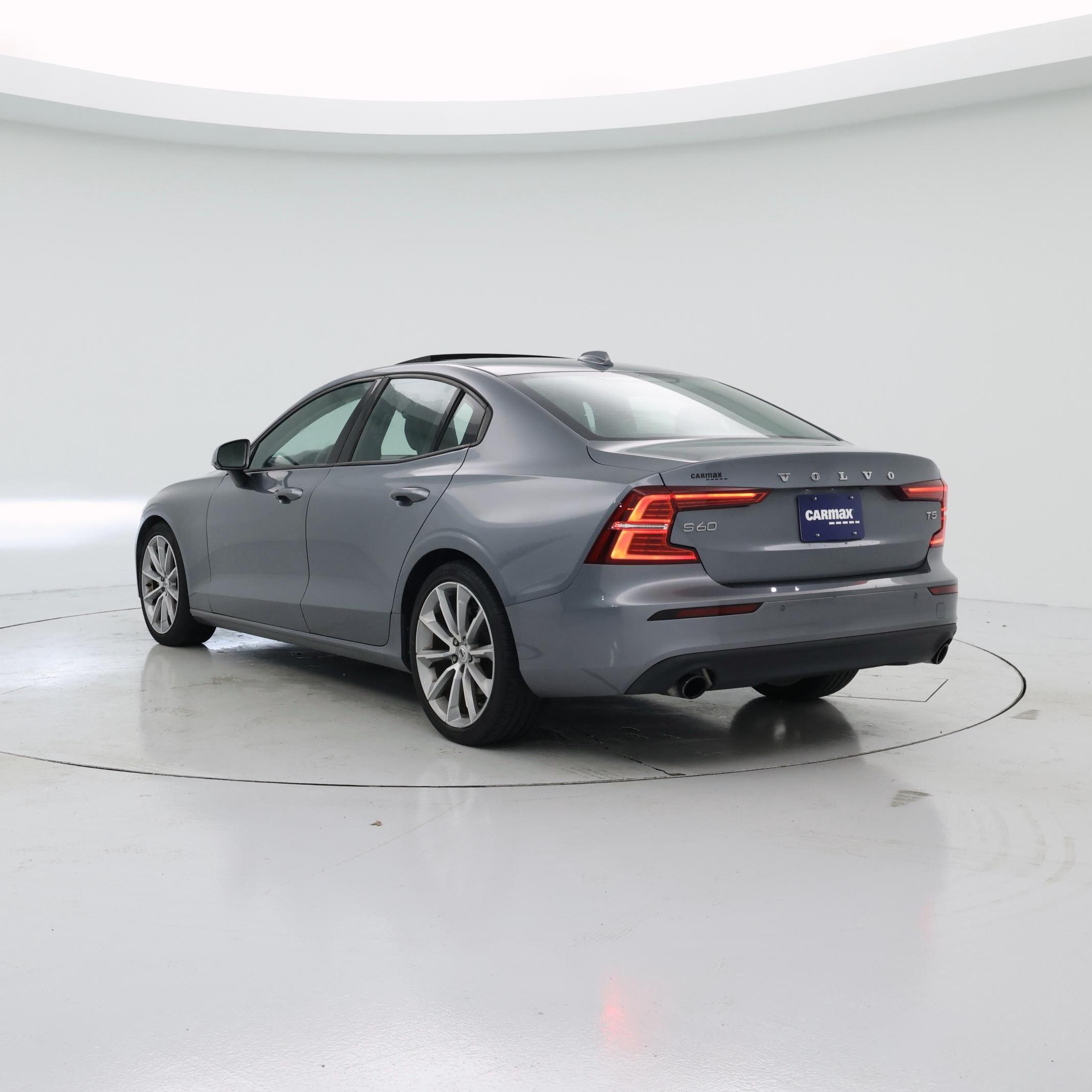 Thumbnail: 2019 Volvo S60 - 2