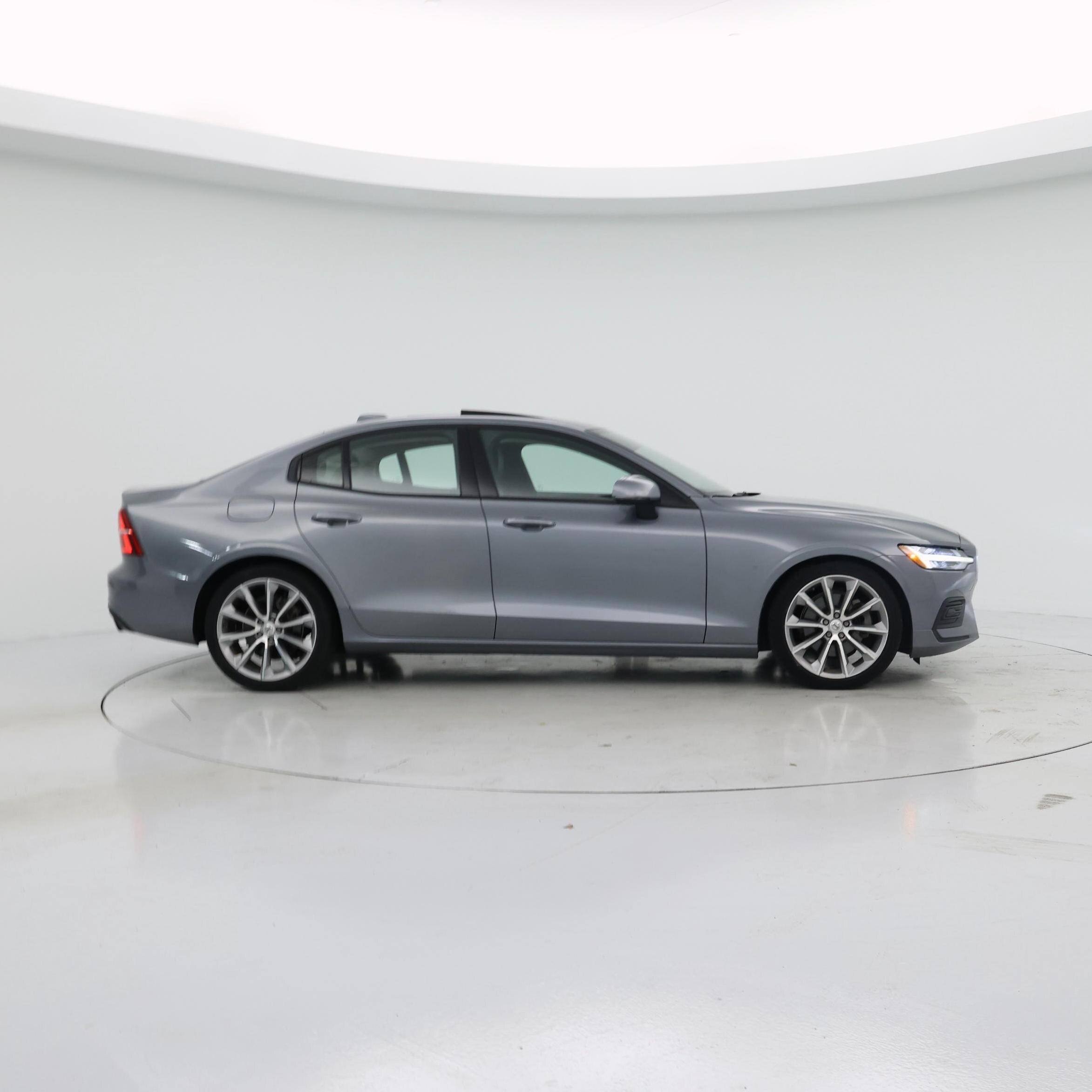 Thumbnail: 2019 Volvo S60 - 7