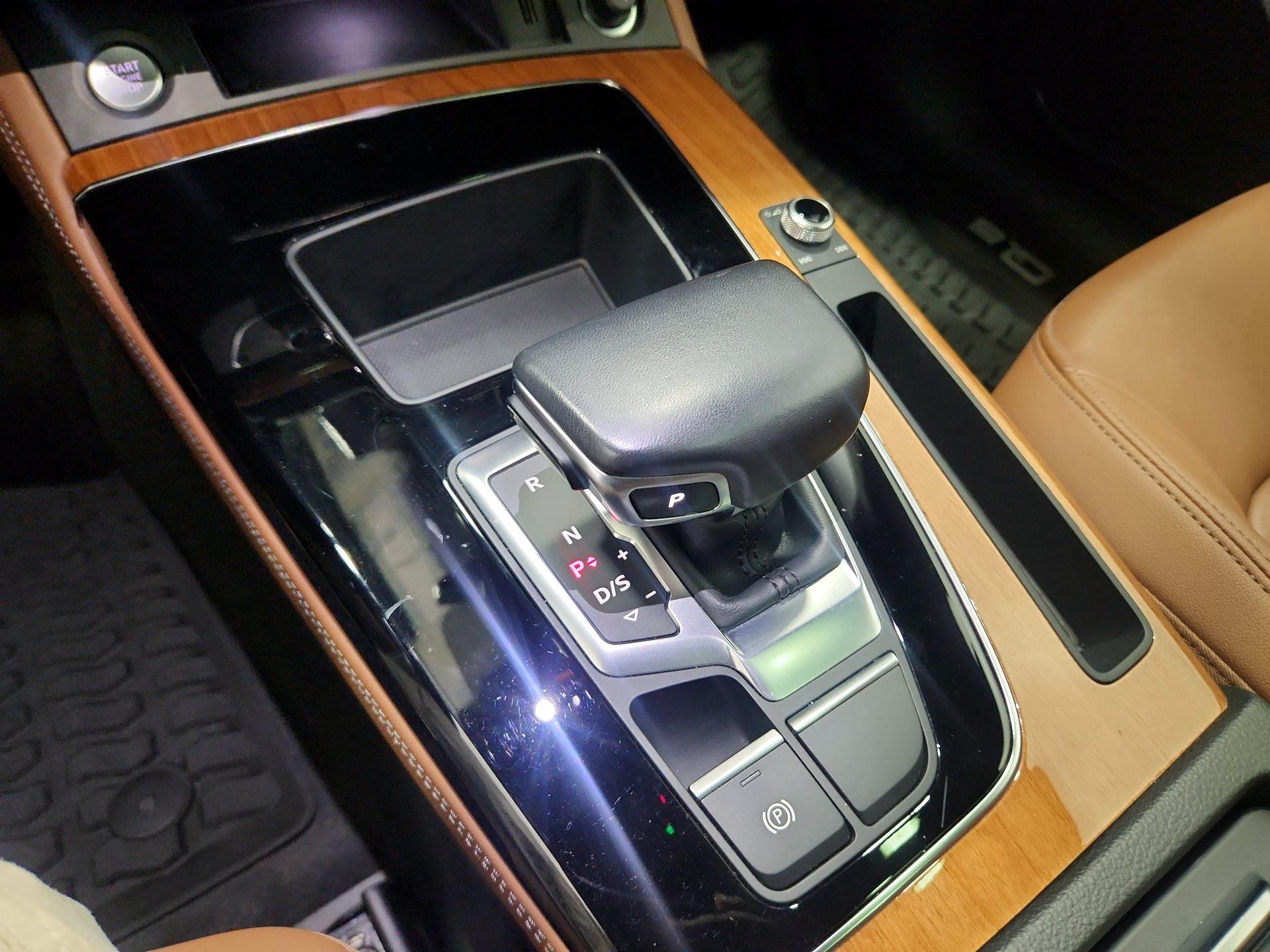 Thumbnail: 2021 Audi Q5 - 17