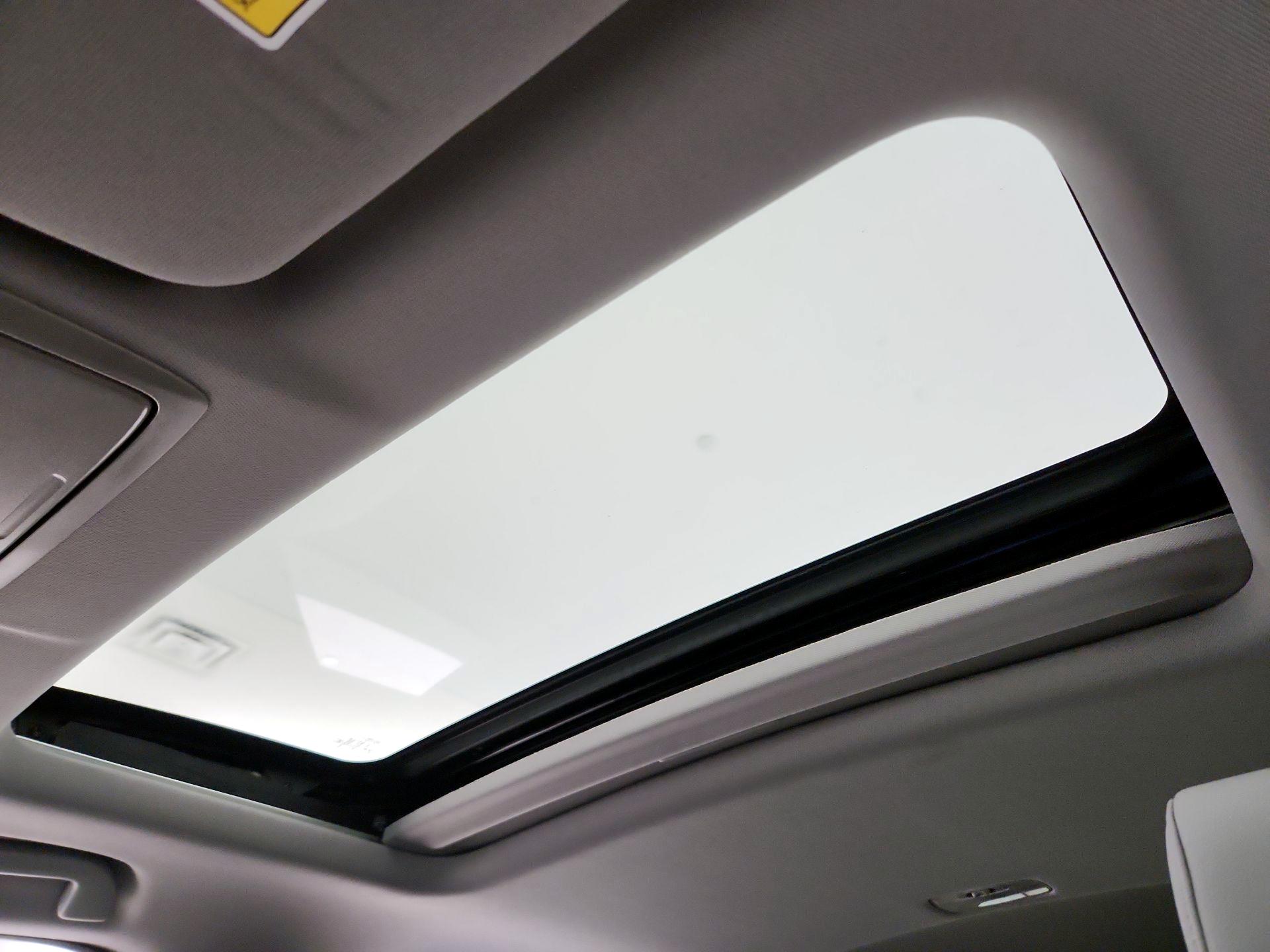 Thumbnail: 2018 Honda CR-V - 19