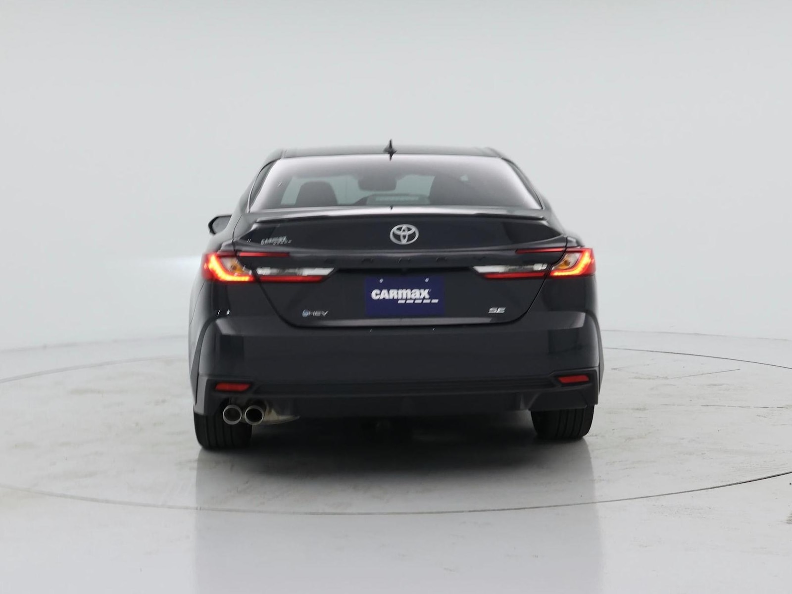 2025 Toyota Camry SE - Photo 7