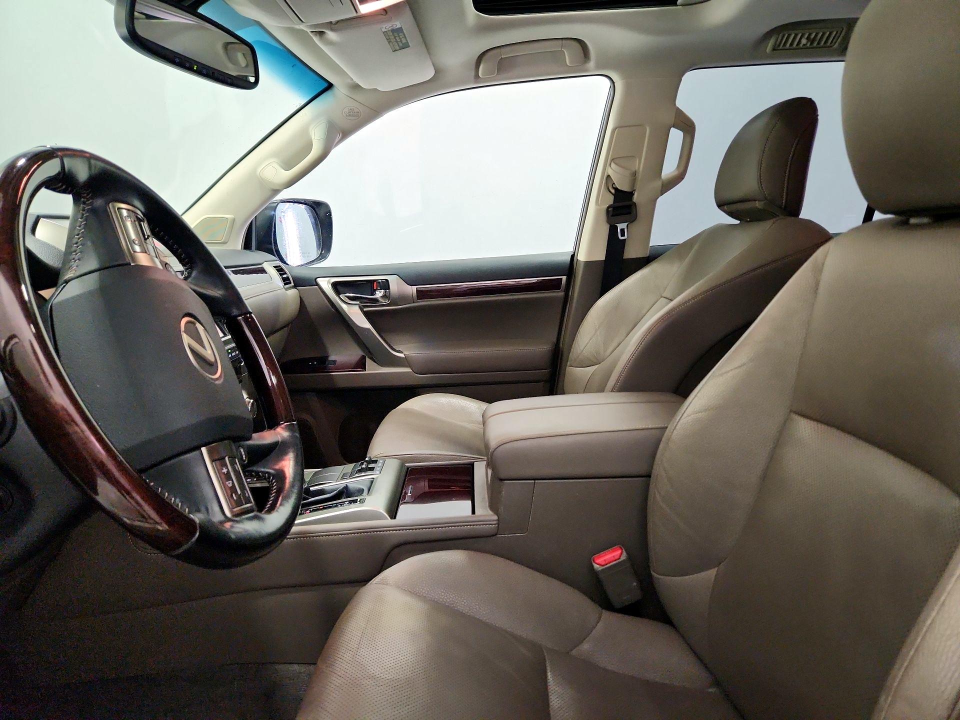 Thumbnail: 2019 Lexus GX - 11