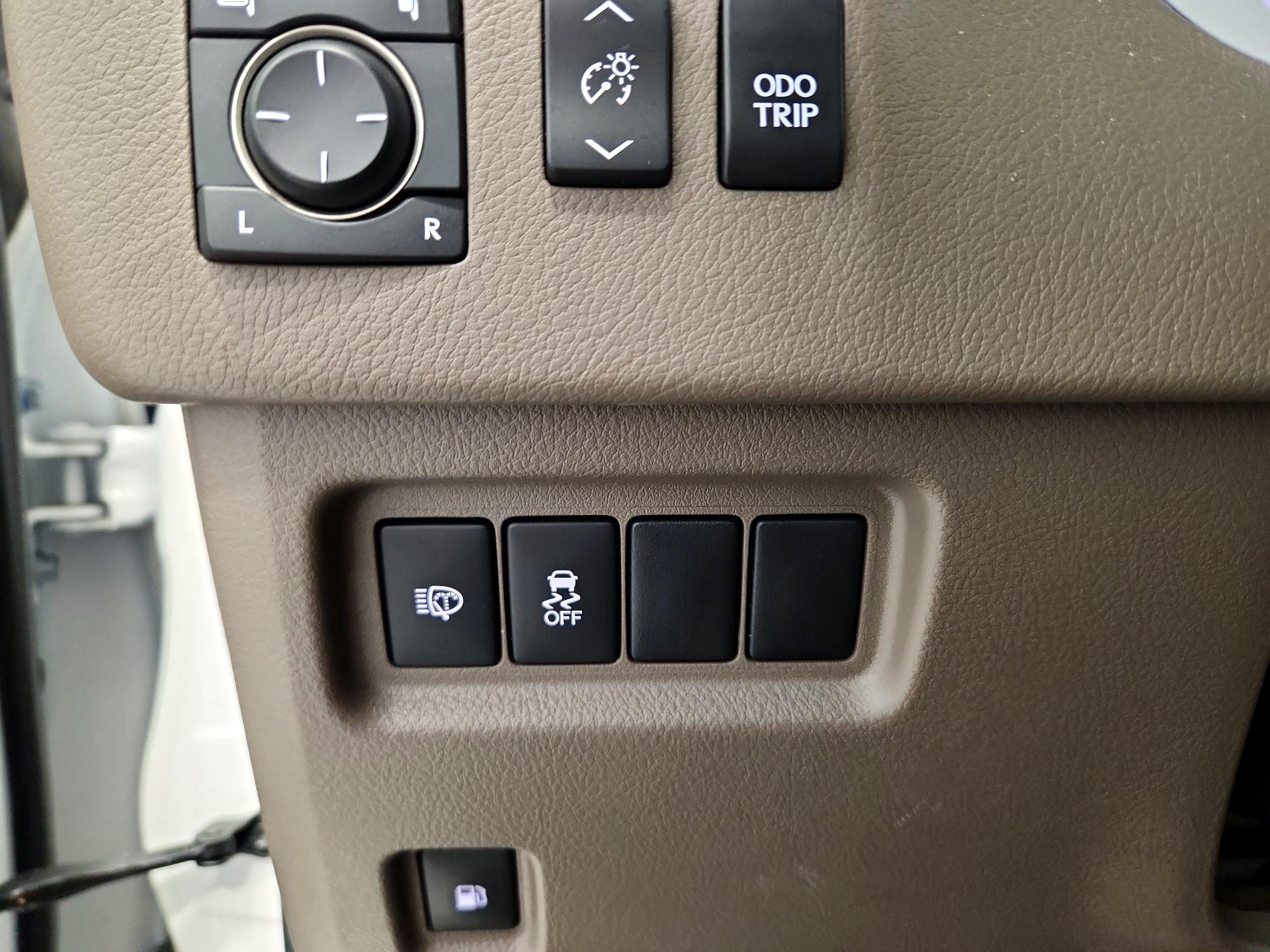 Thumbnail: 2019 Lexus GX - 13