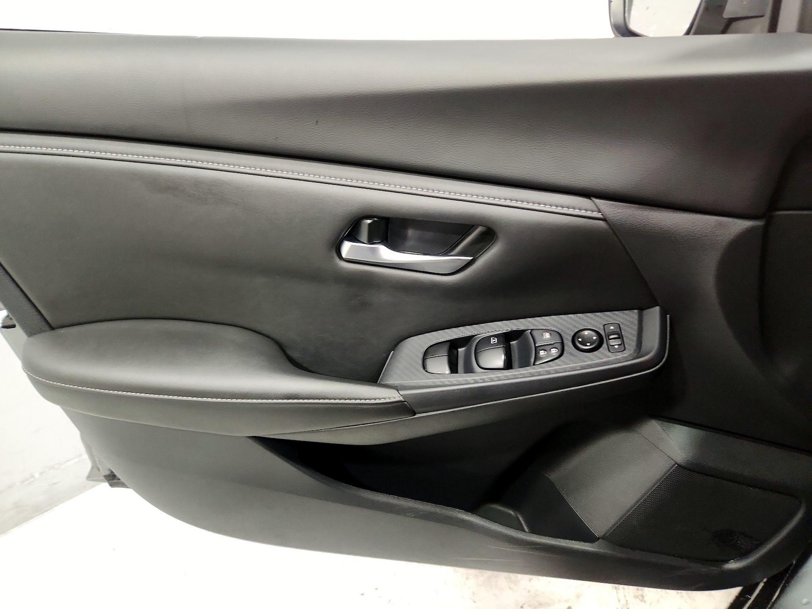 2024 Nissan Sentra SV - Photo 13