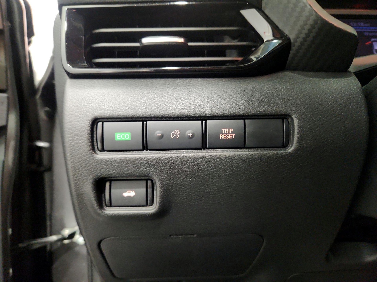 2024 Nissan Sentra SV - Photo 14