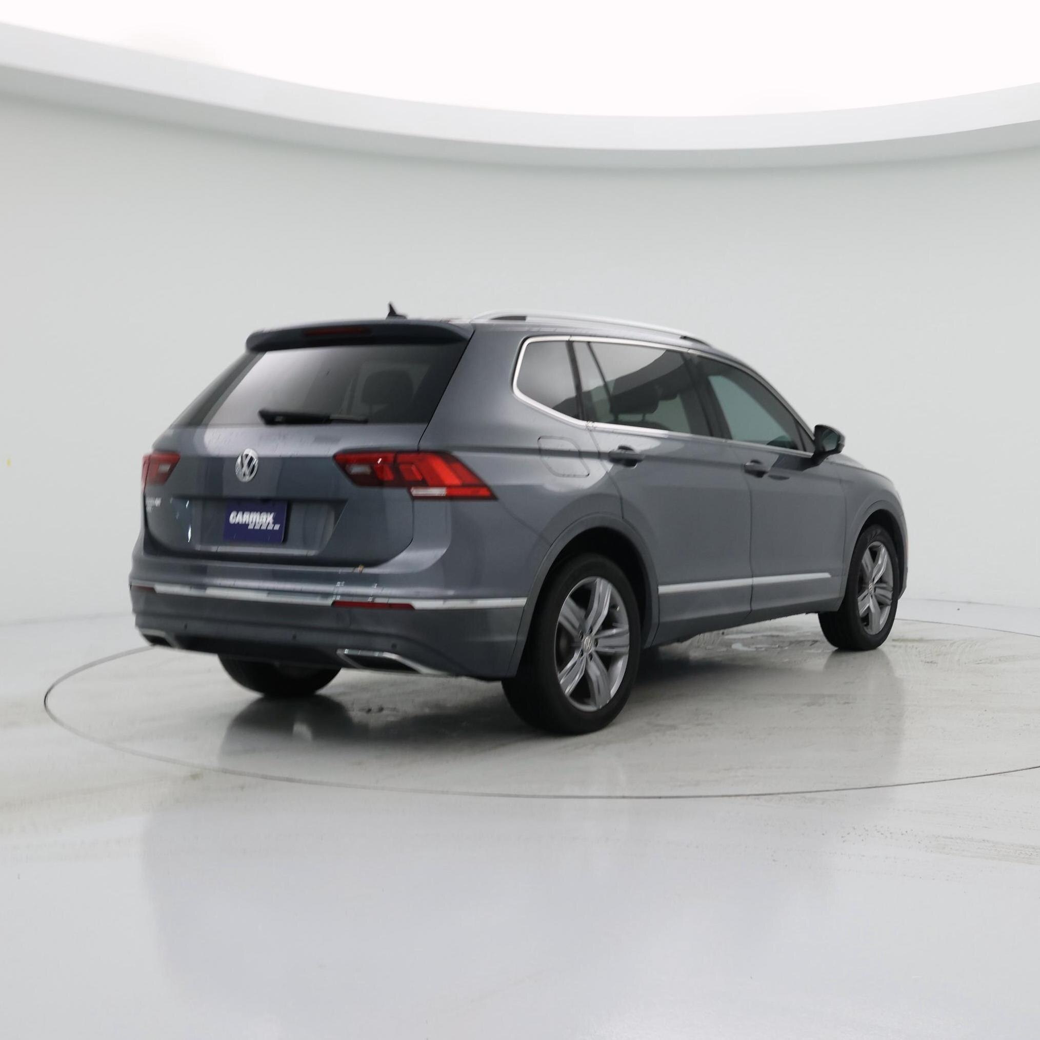 Thumbnail: 2020 Volkswagen Tiguan - 8