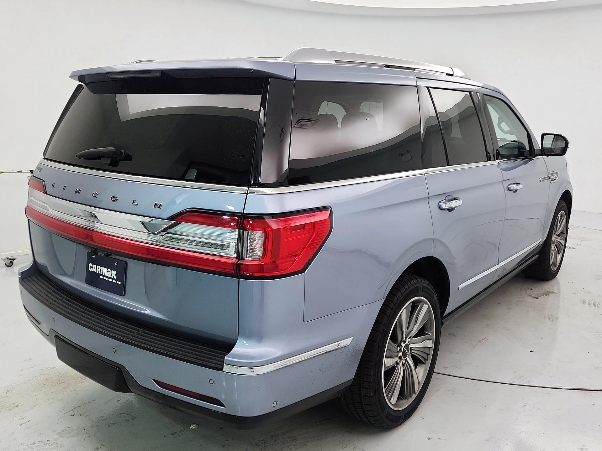 Thumbnail: 2018 Lincoln Navigator - 5