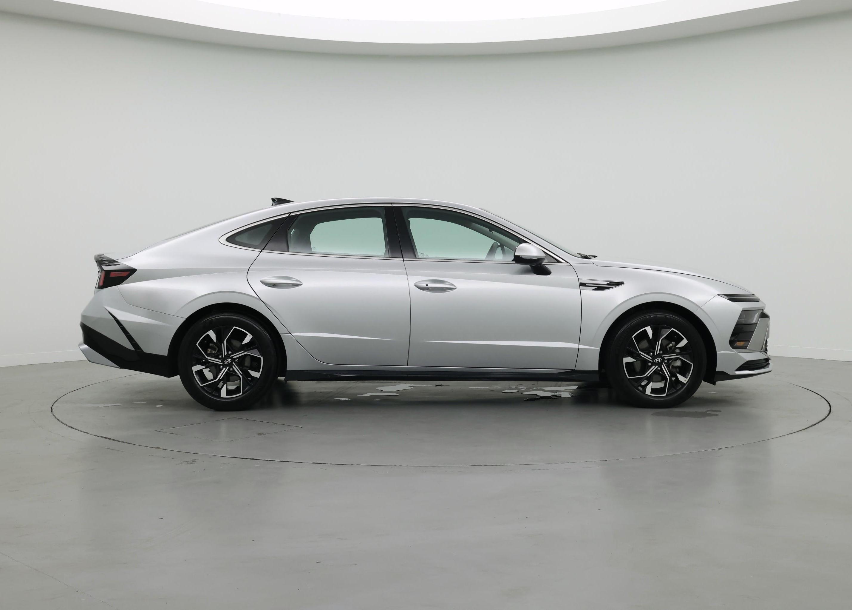 Thumbnail: 2025 Hyundai Sonata - 7