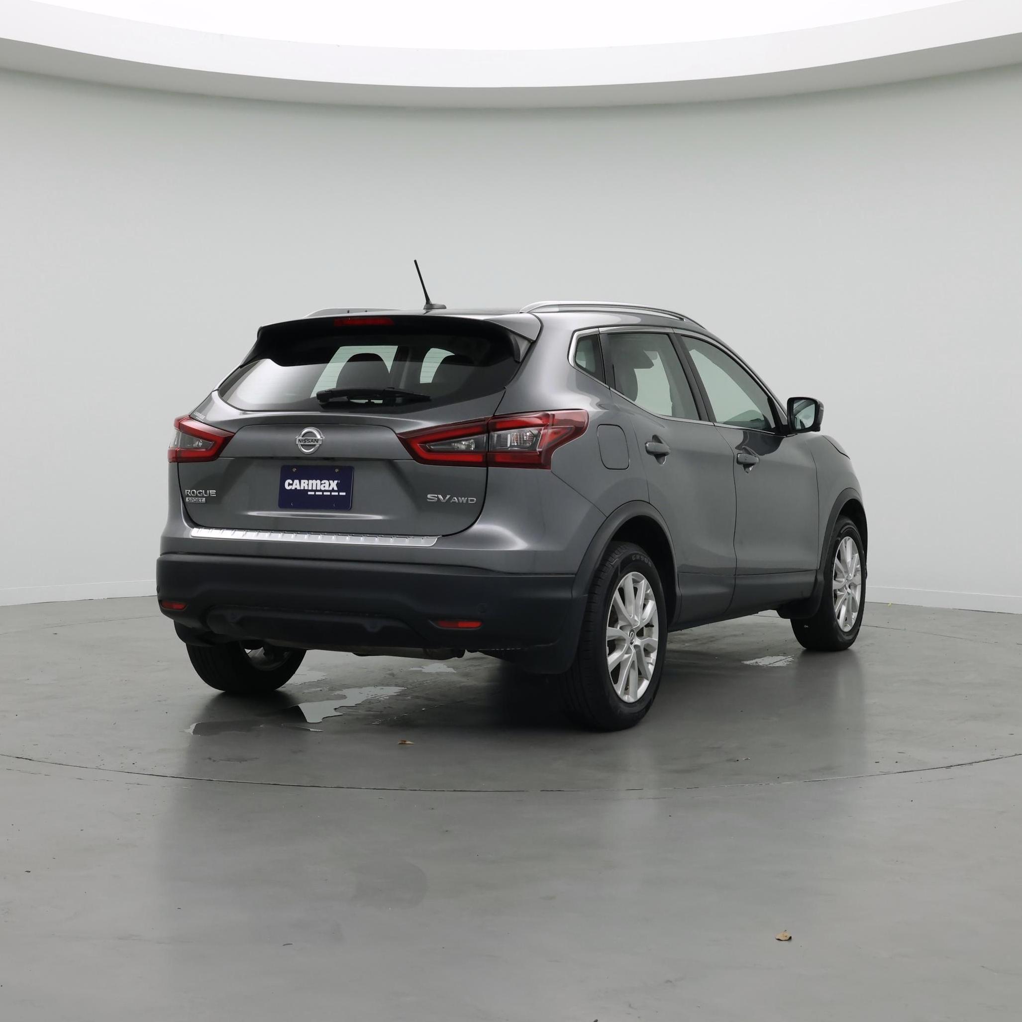 Thumbnail: 2021 Nissan Rogue Sport - 8