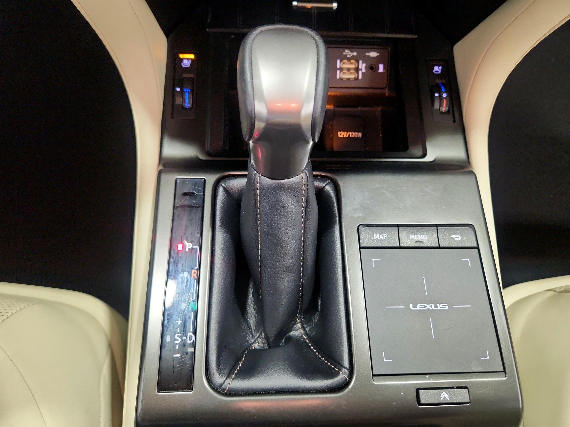Thumbnail: 2022 Lexus GX - 18