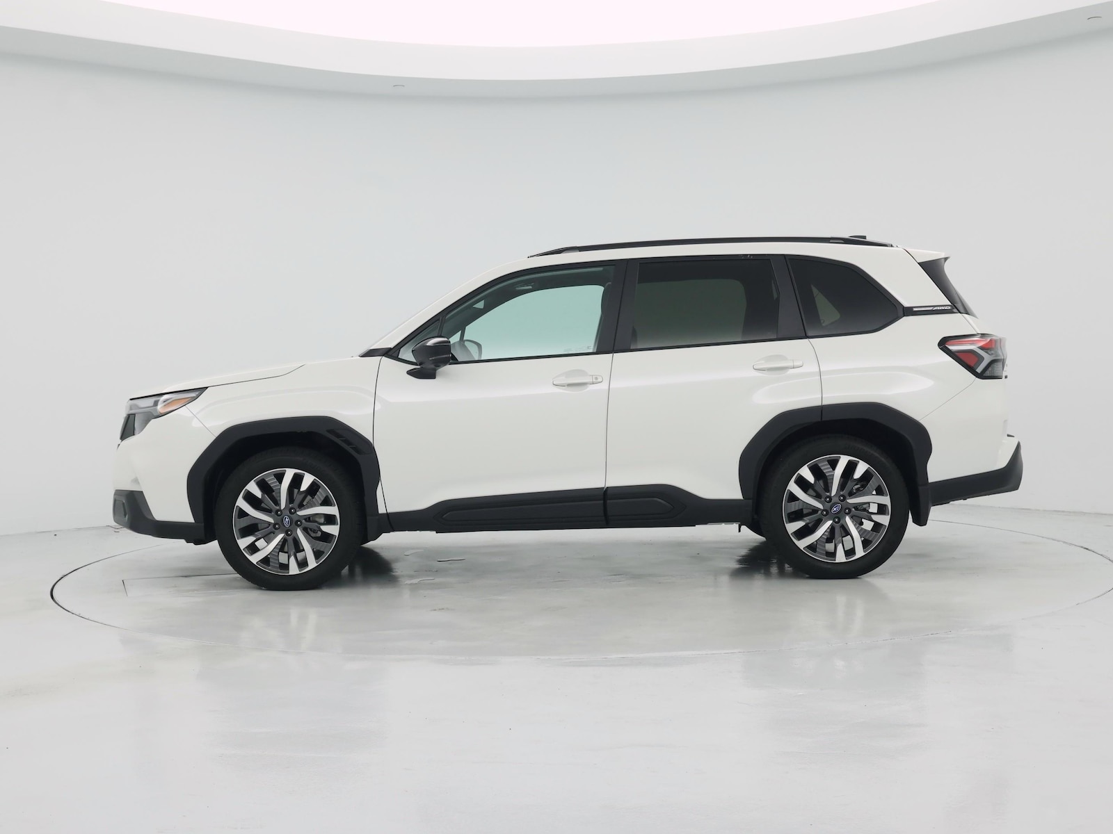 2026 Subaru Forester Touring - Photo 4