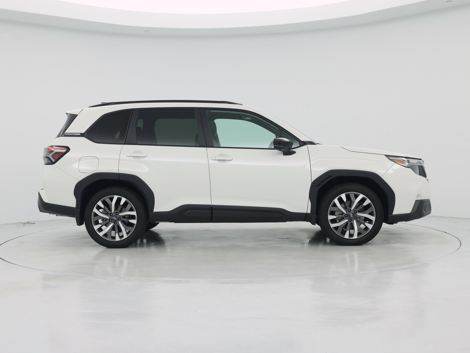 2026 Subaru Forester Touring - Photo 8