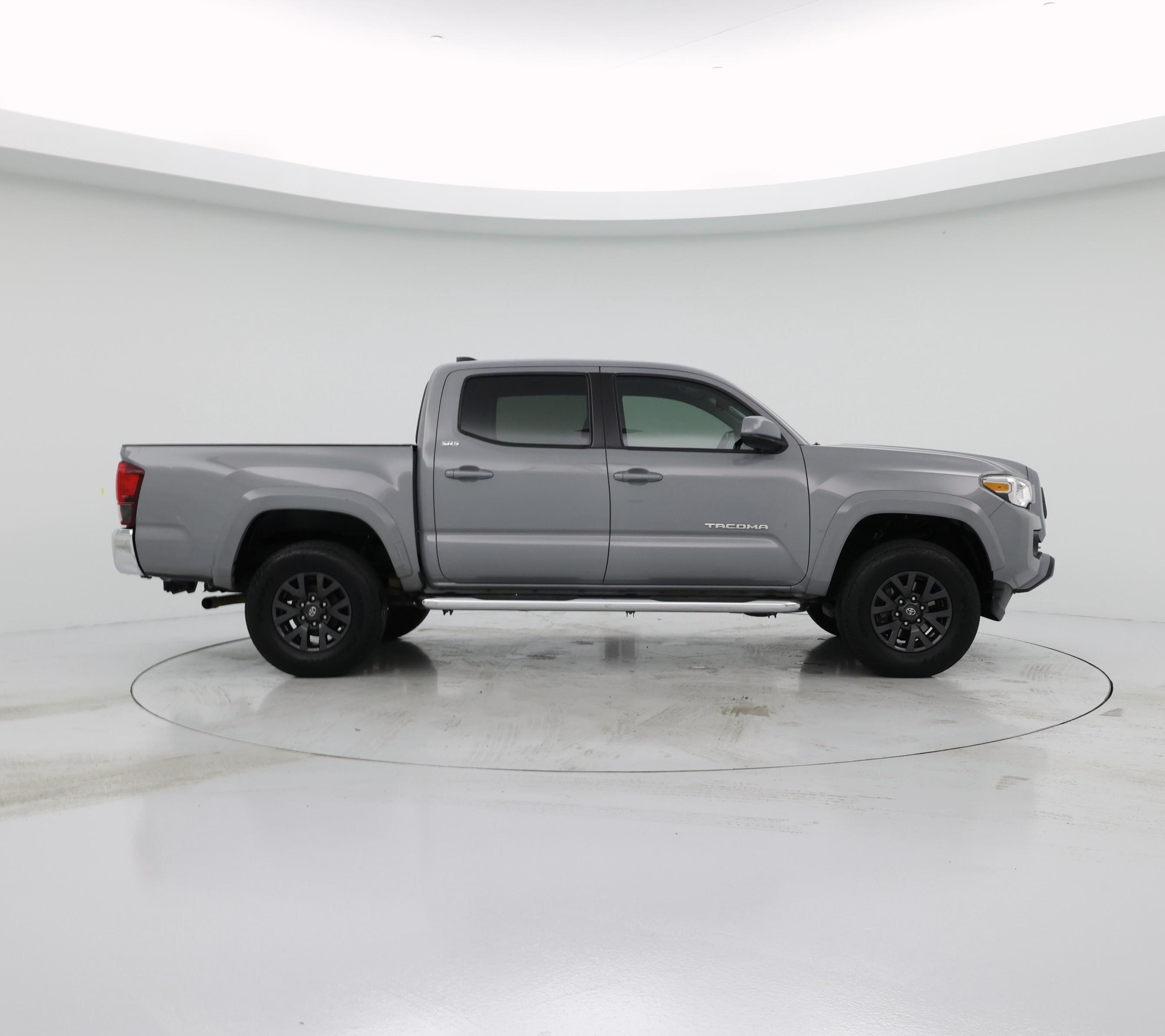 Thumbnail: 2020 Toyota Tacoma - 7