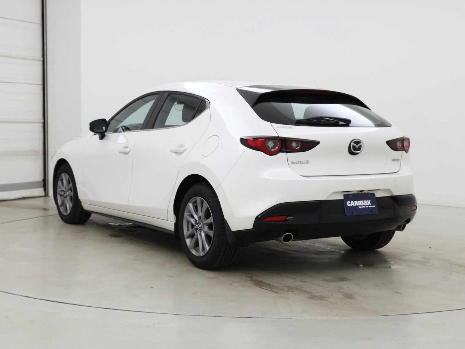 2023 Mazda Mazda3 S - Photo 3