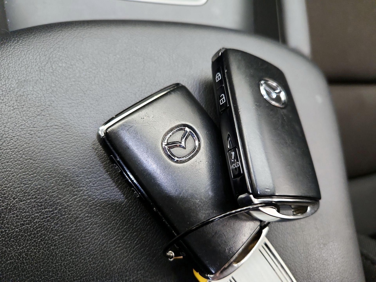 2023 Mazda Mazda3 S - Photo 23