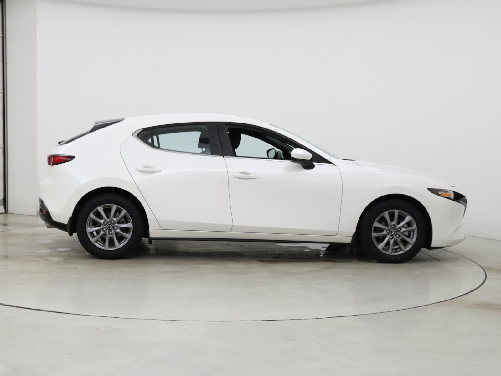 2023 Mazda Mazda3 S - Photo 8