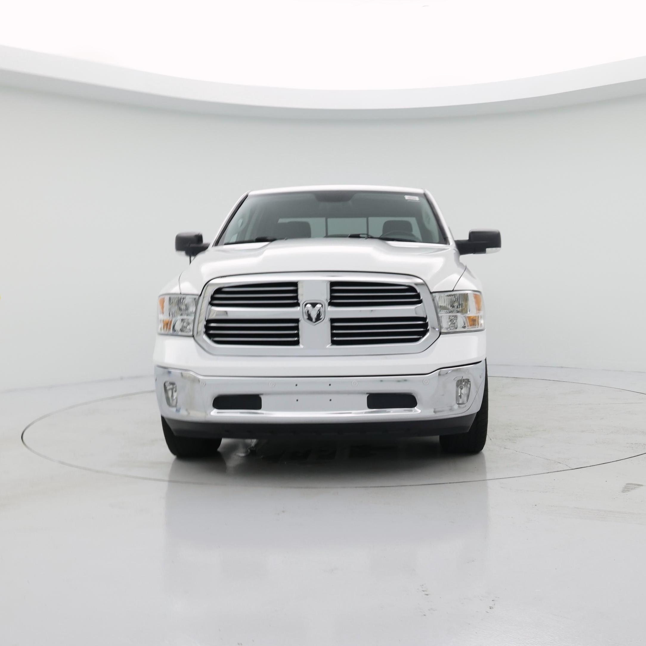 Thumbnail: 2019 RAM 1500 Classic - 5