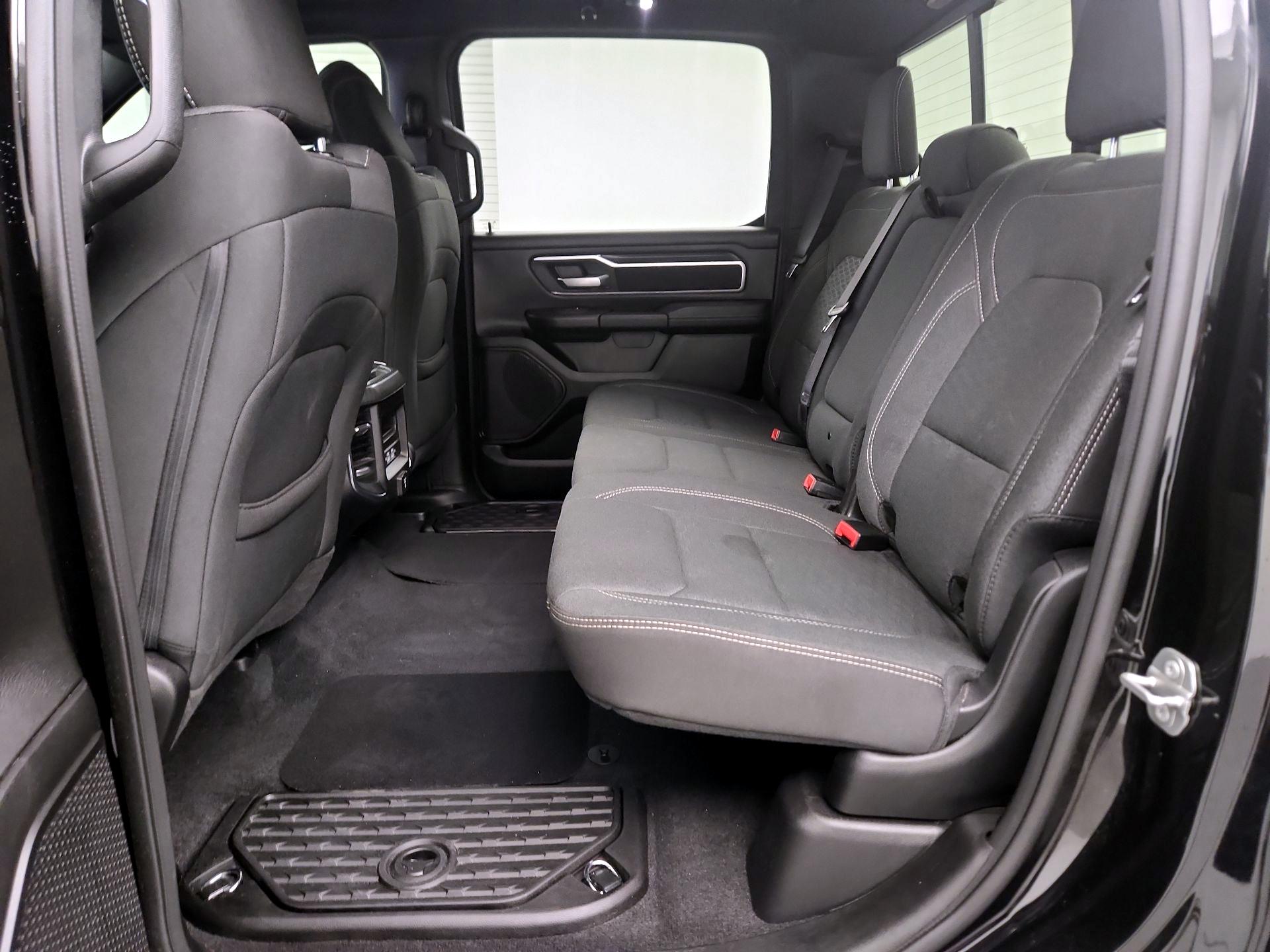 Thumbnail: 2025 RAM 1500 - 19