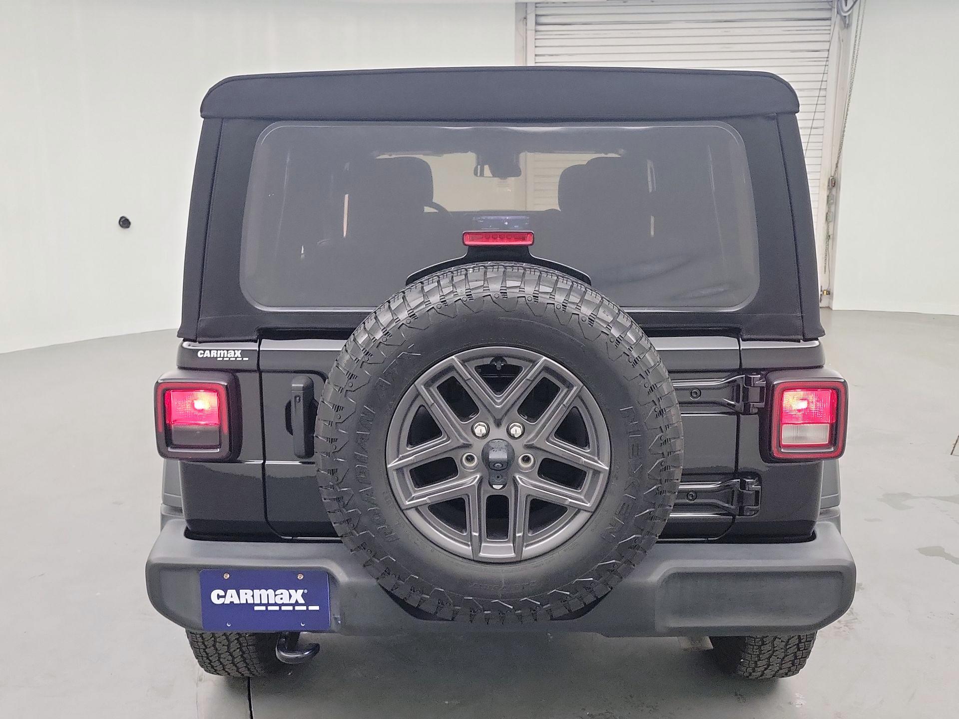 Thumbnail: 2024 Jeep Wrangler - 6