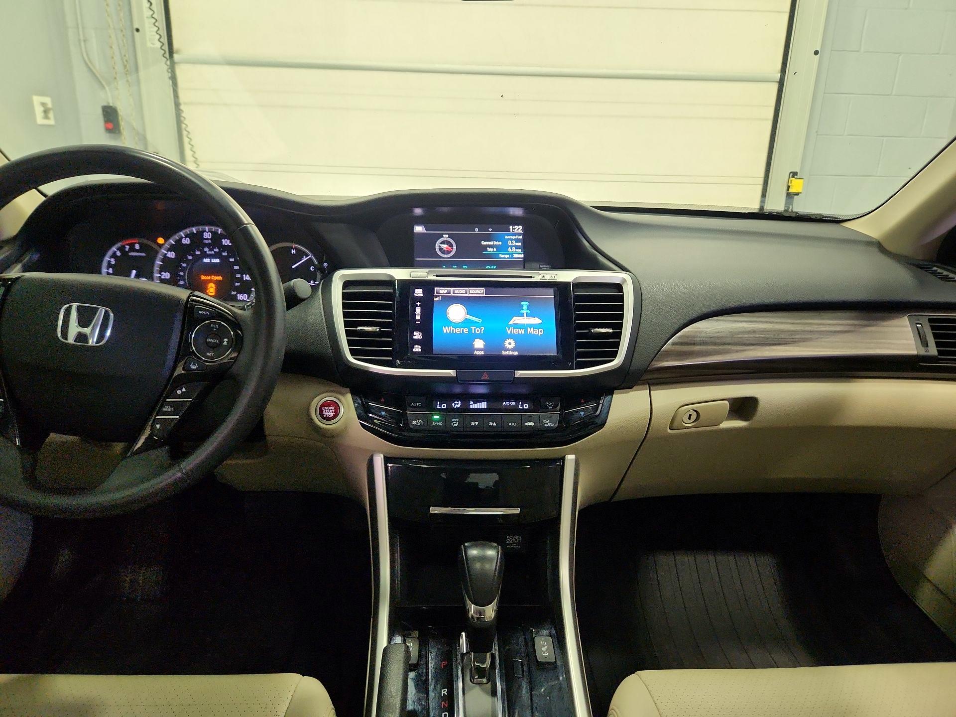 Thumbnail: 2016 Honda Accord - 9