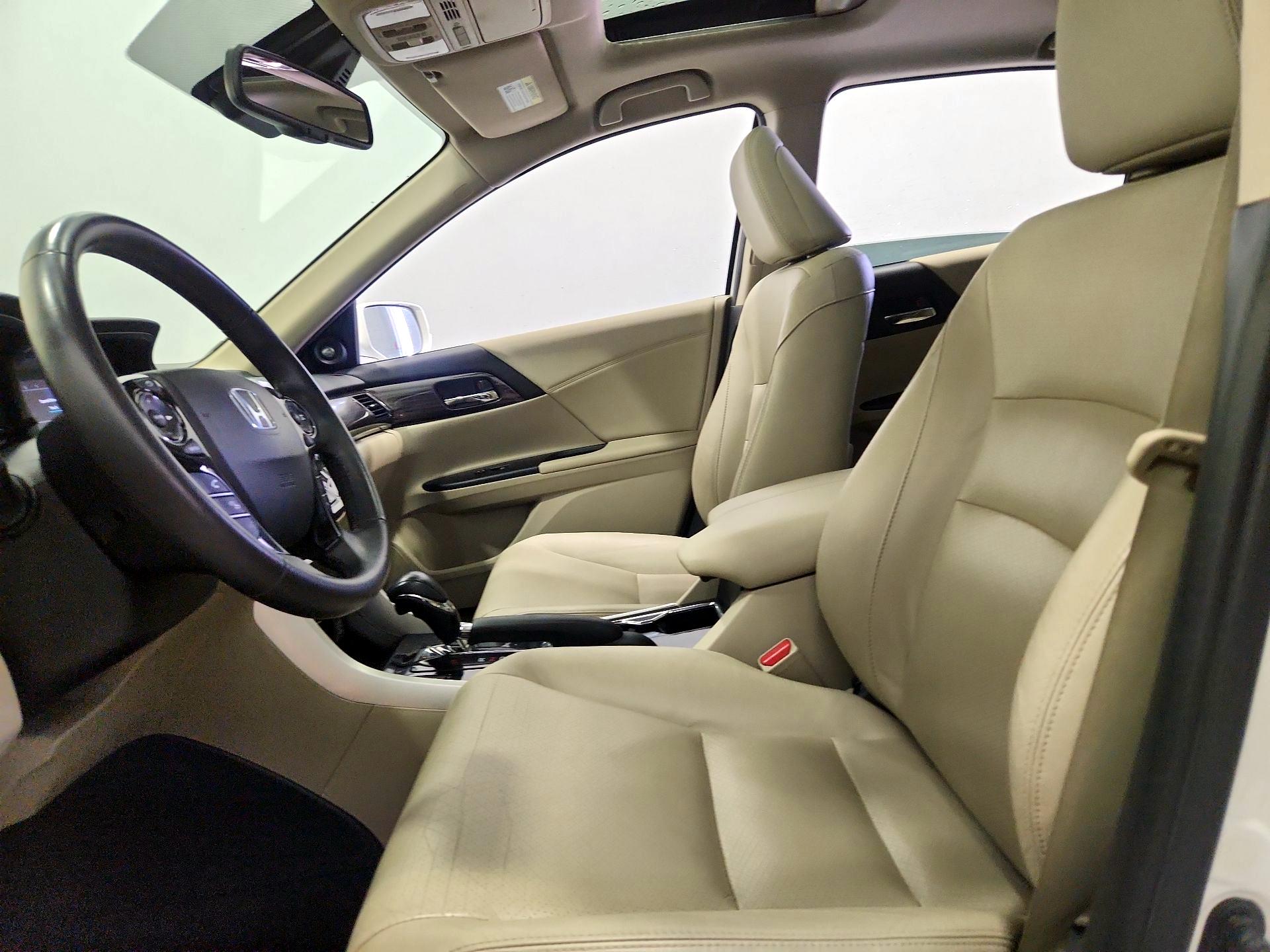 Thumbnail: 2016 Honda Accord - 11