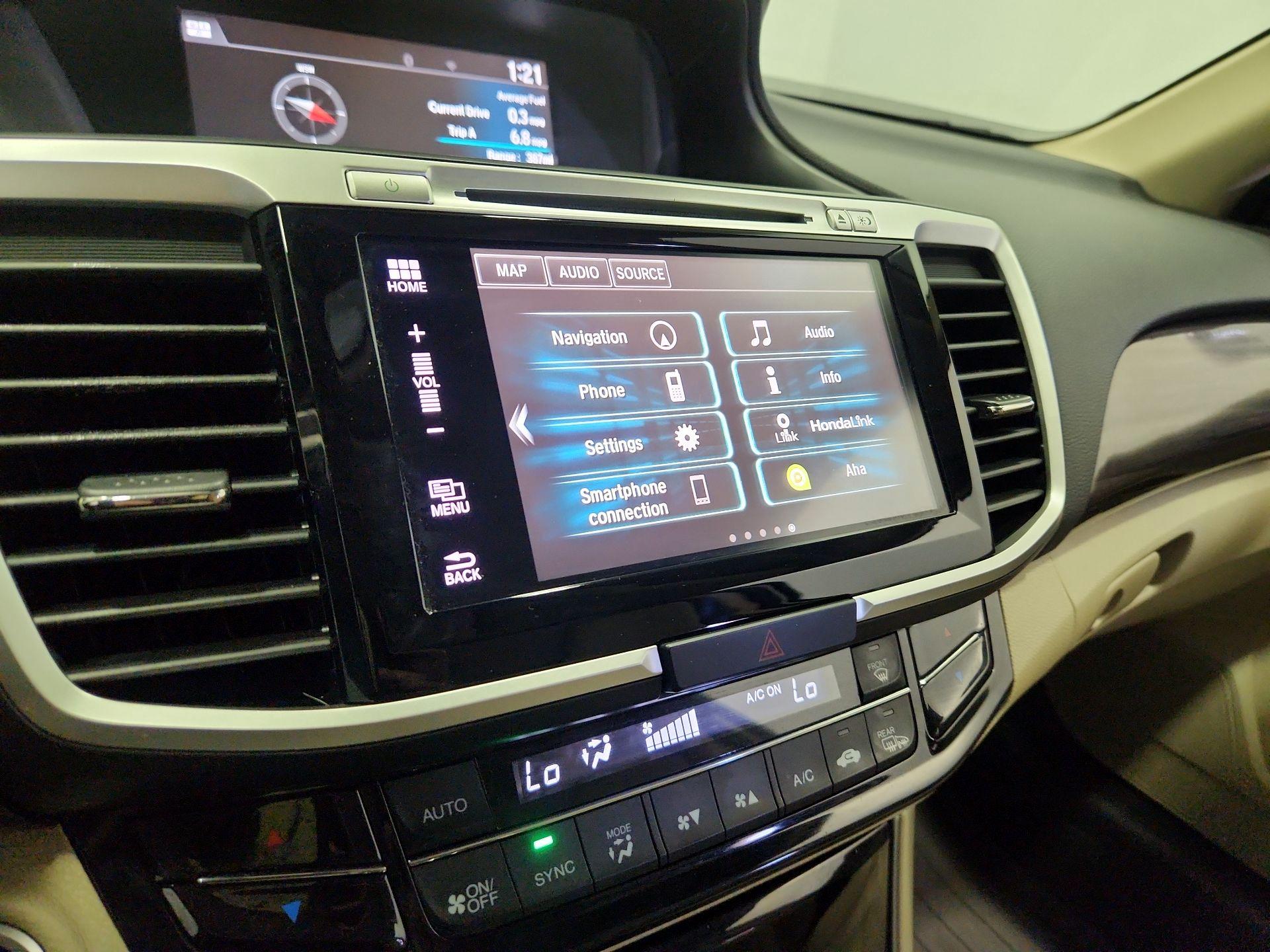 Thumbnail: 2016 Honda Accord - 16